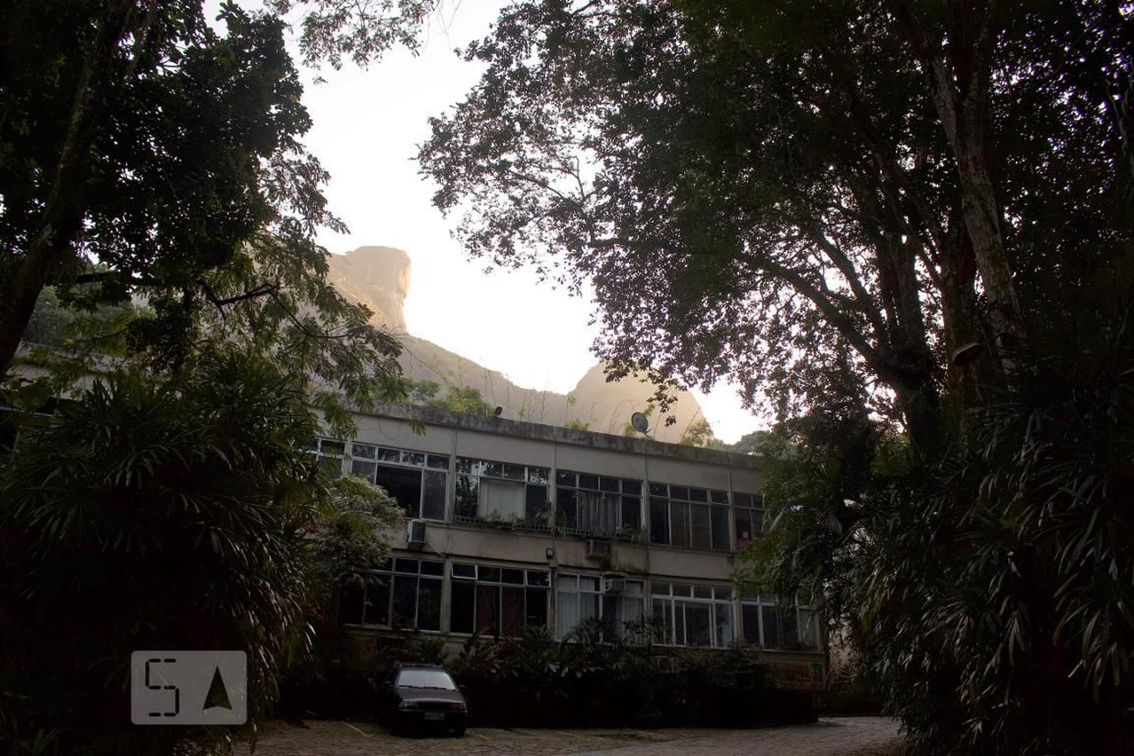 Fachada do Prédio Condomínio Recreio das Canoas