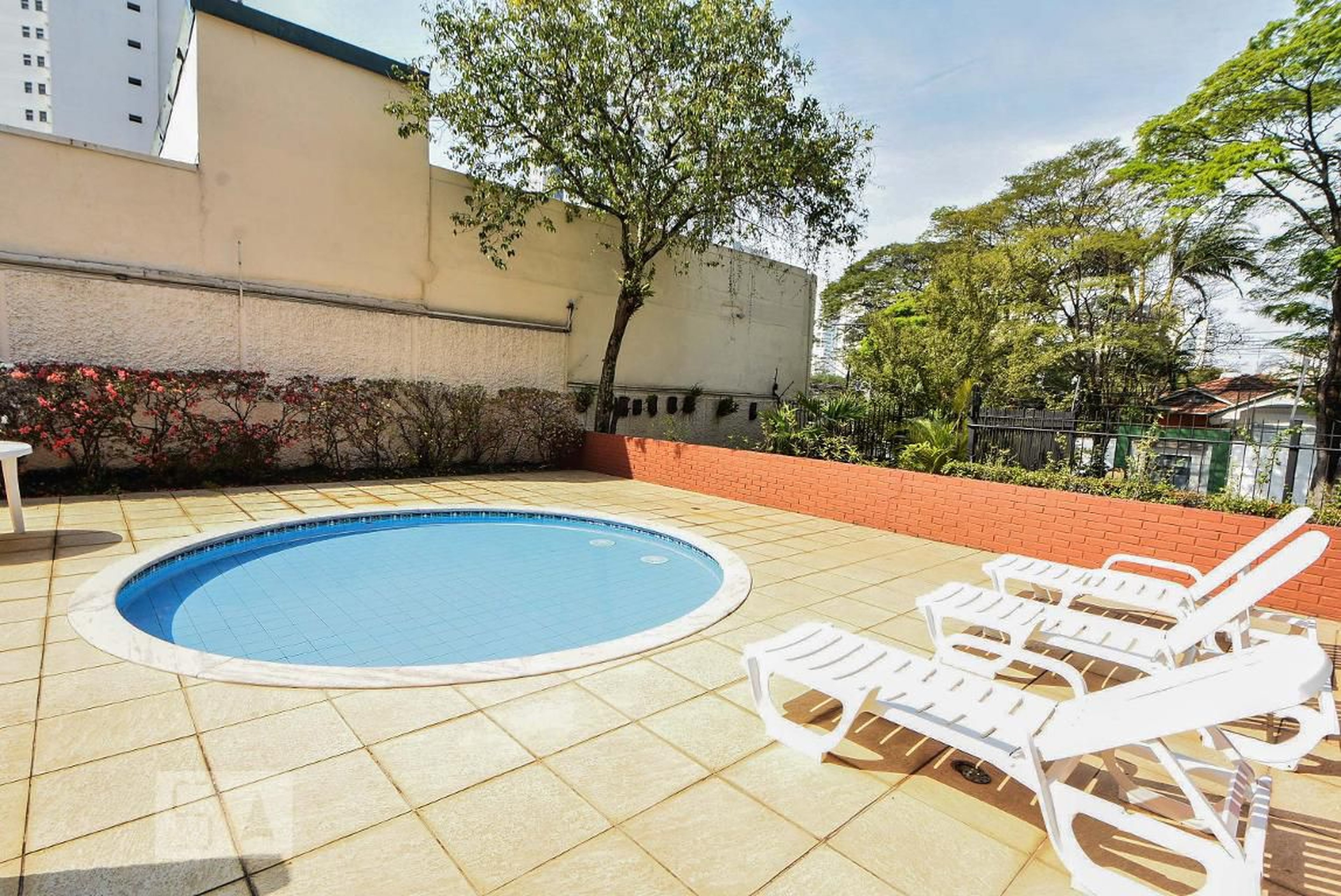 Piscina Infantil - Maison Grigny