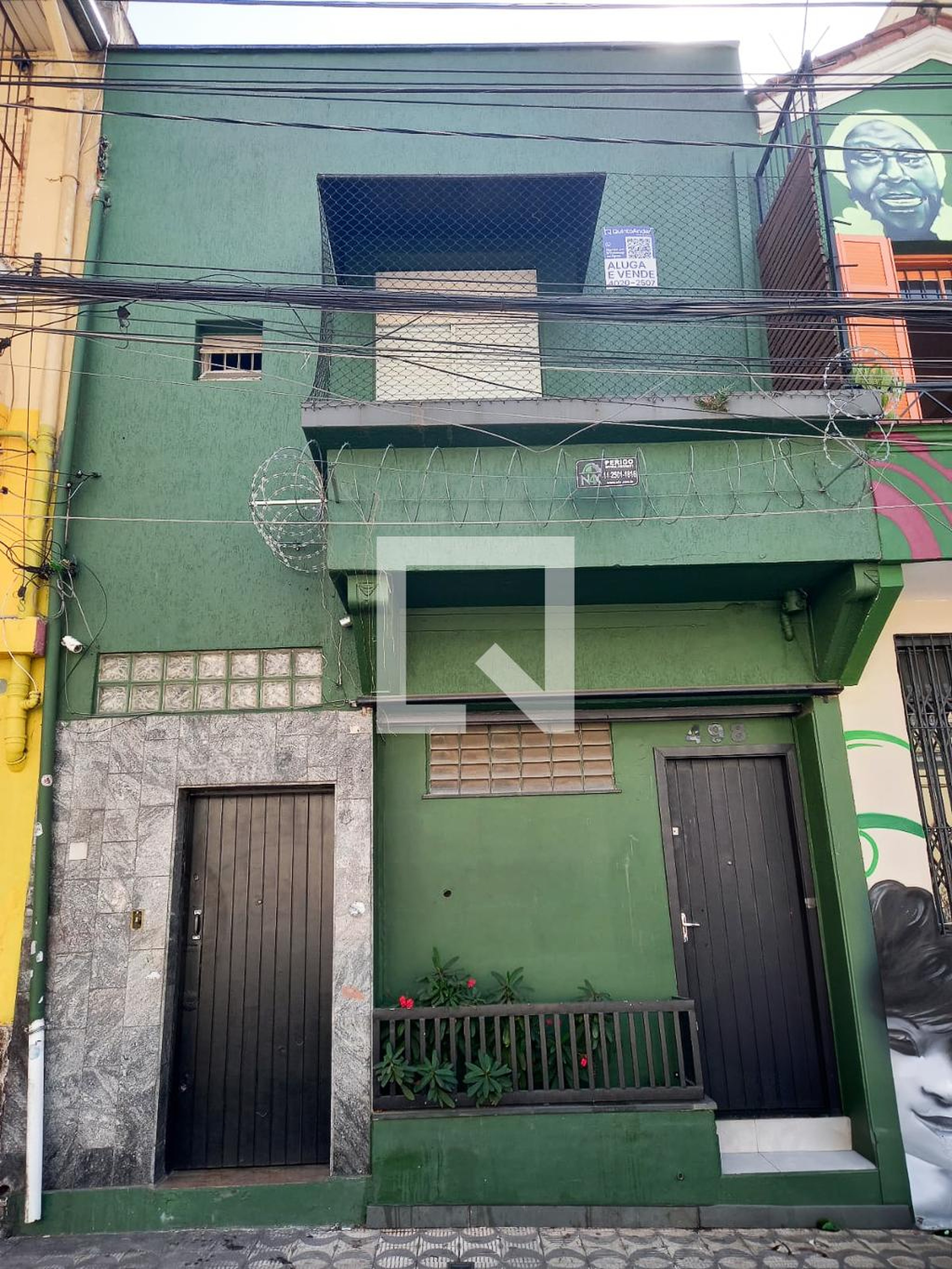 Fachada Condomínio em Rua Conselheiro Brotero, 498