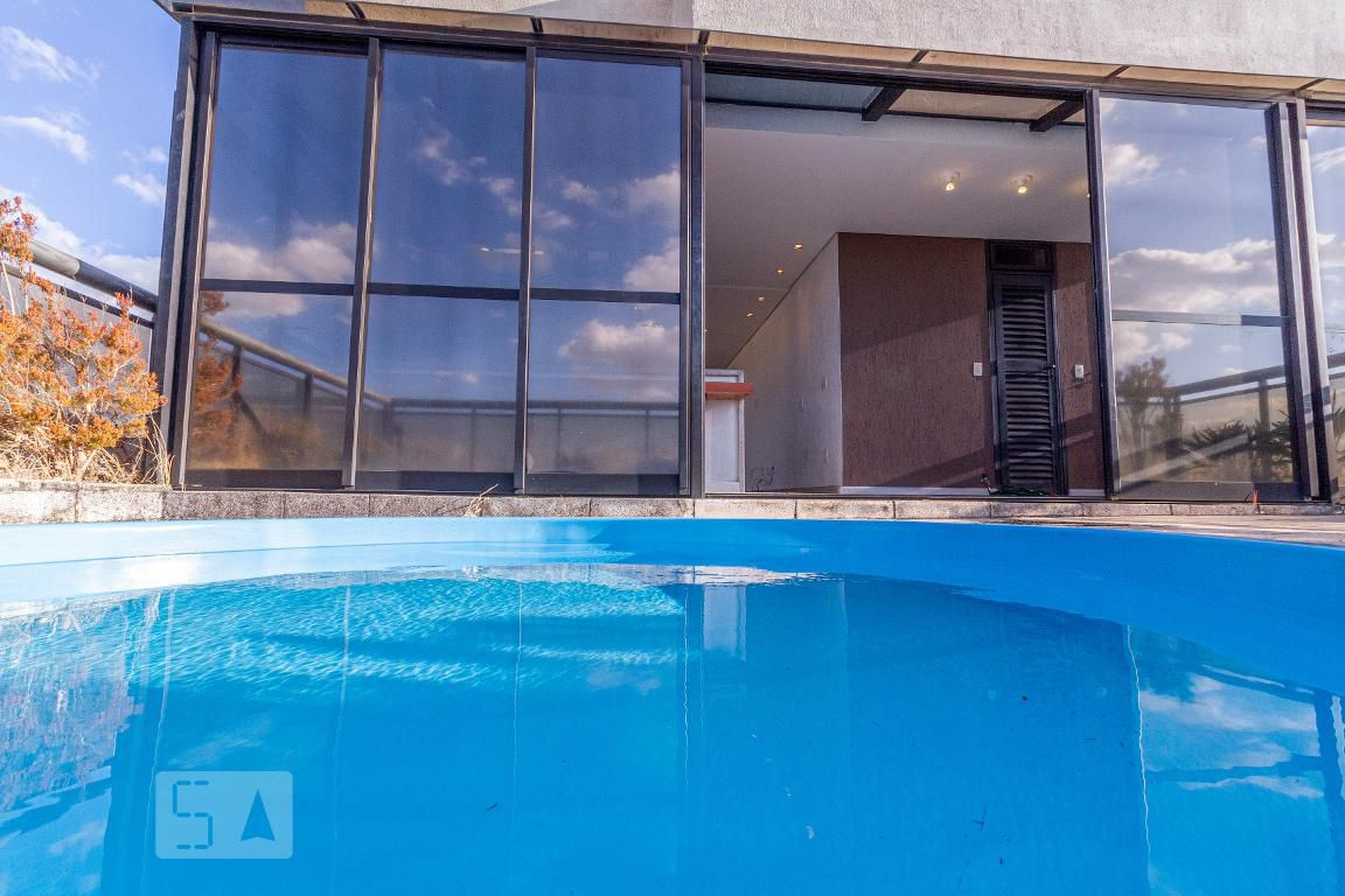 Piscina - Edifício Parque Windsor