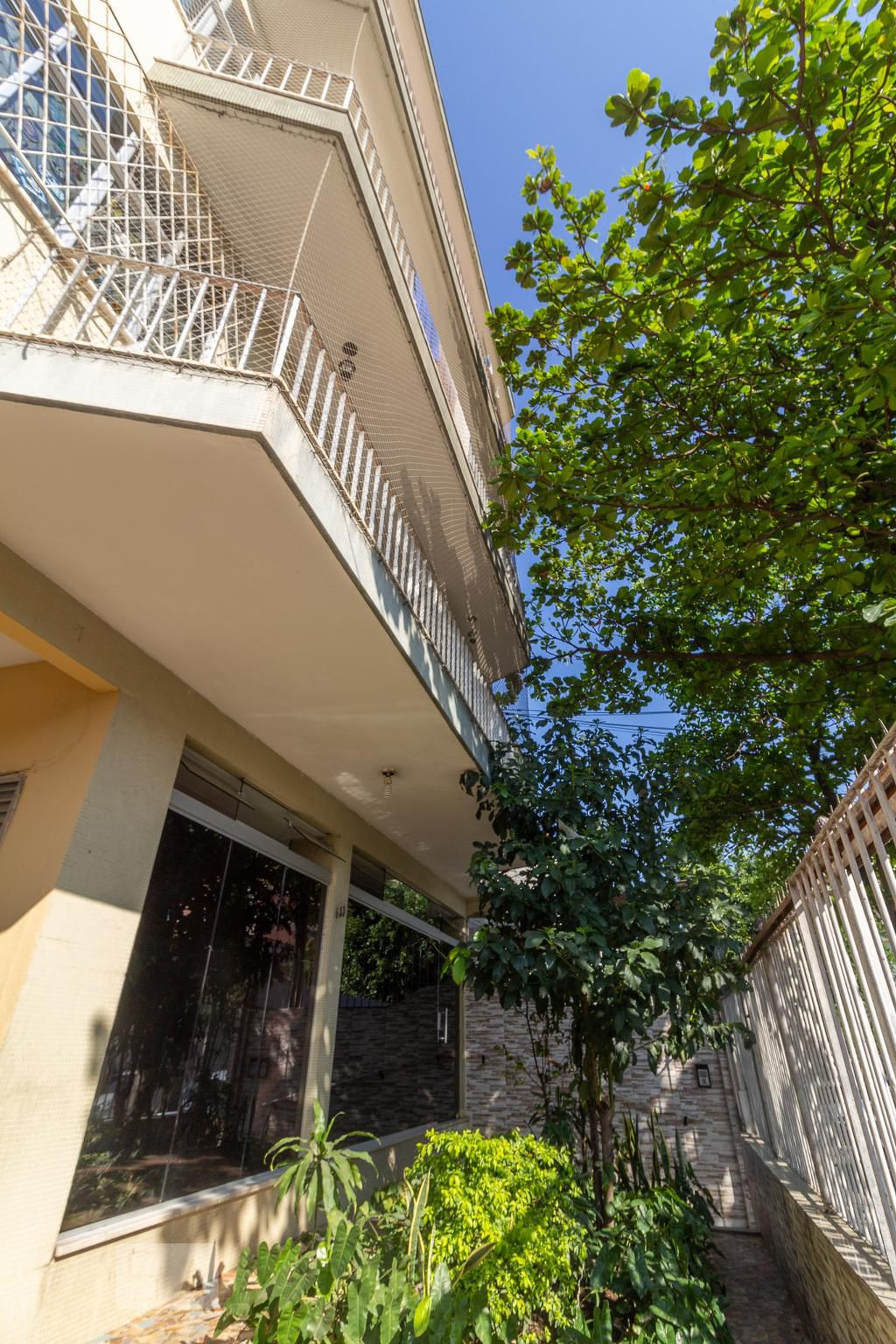 Fachada Condomínio Pernambuco, 653