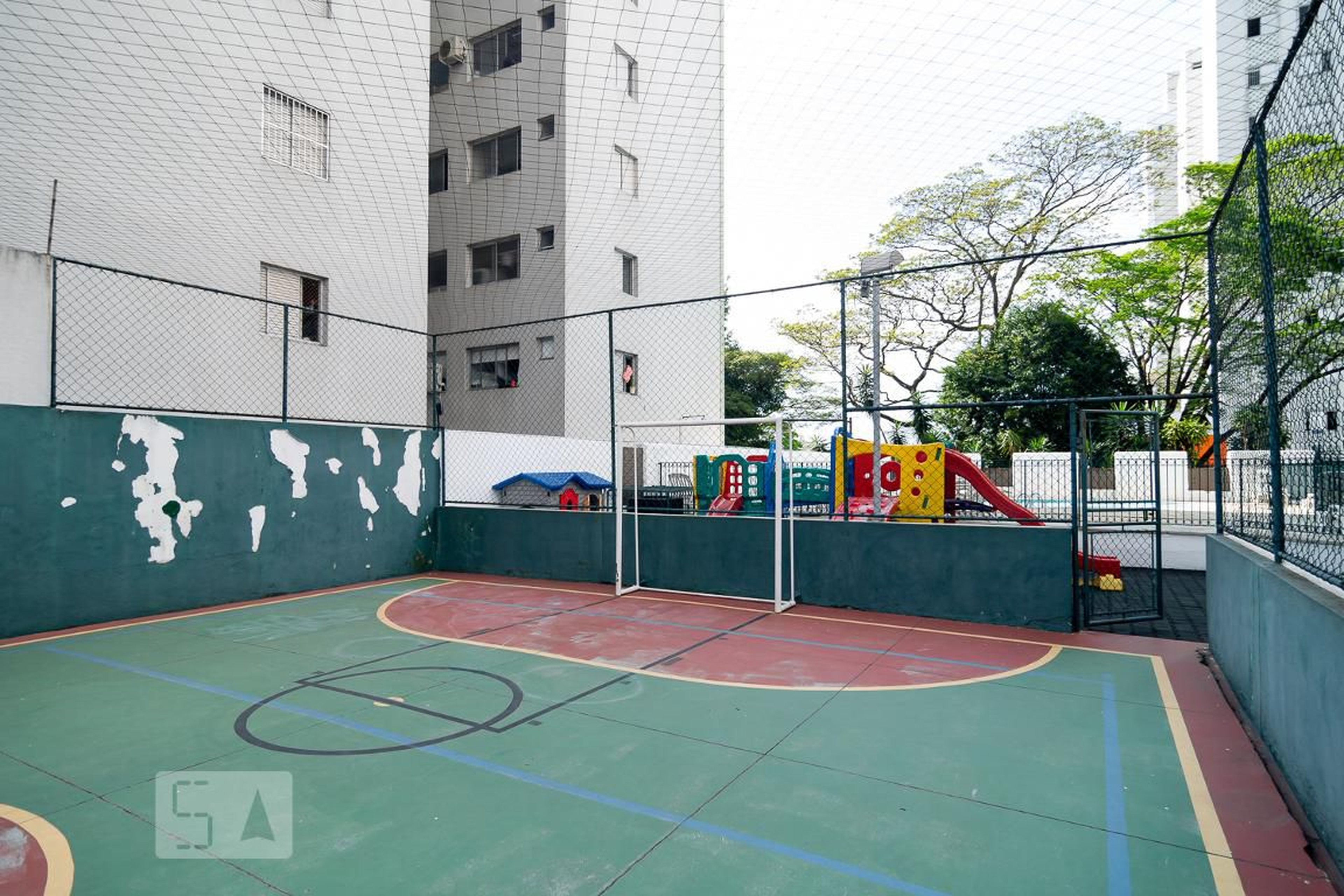 Quadra Poliesportiva - Maison Bois de Boulogne