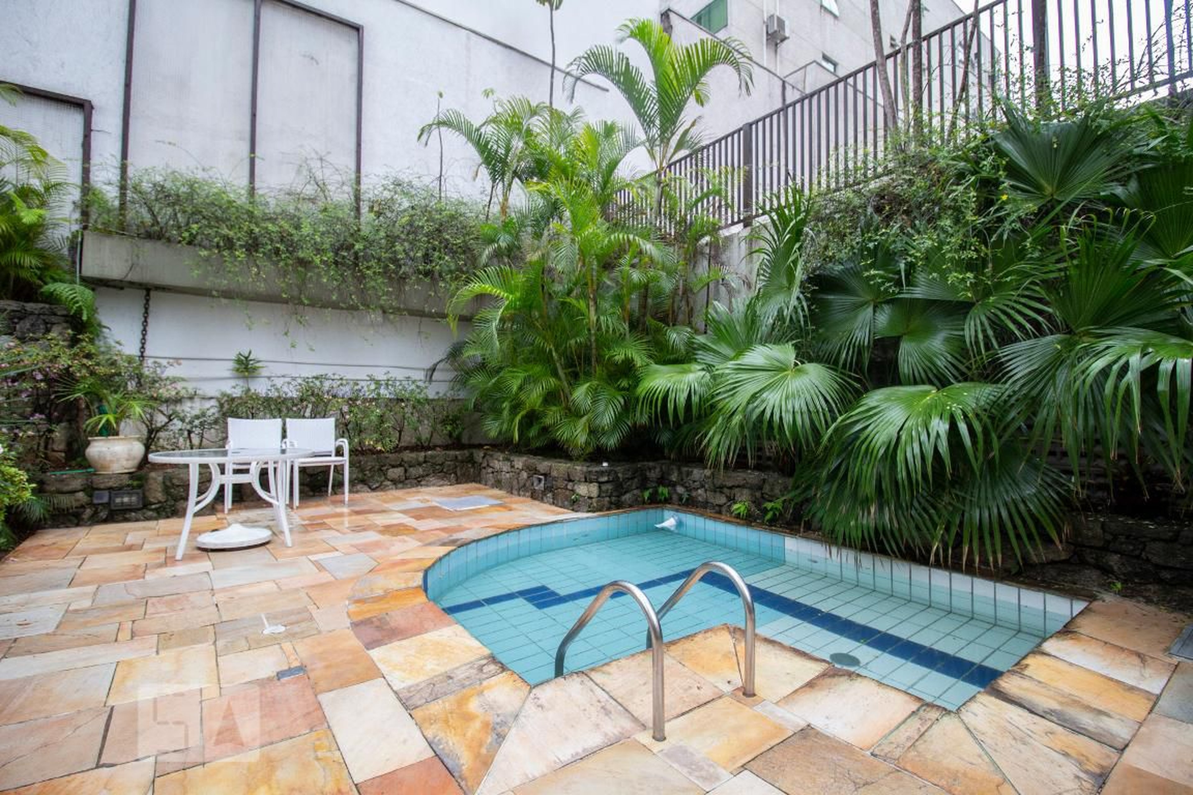 Piscina Infantil - Edifício Lords Residence