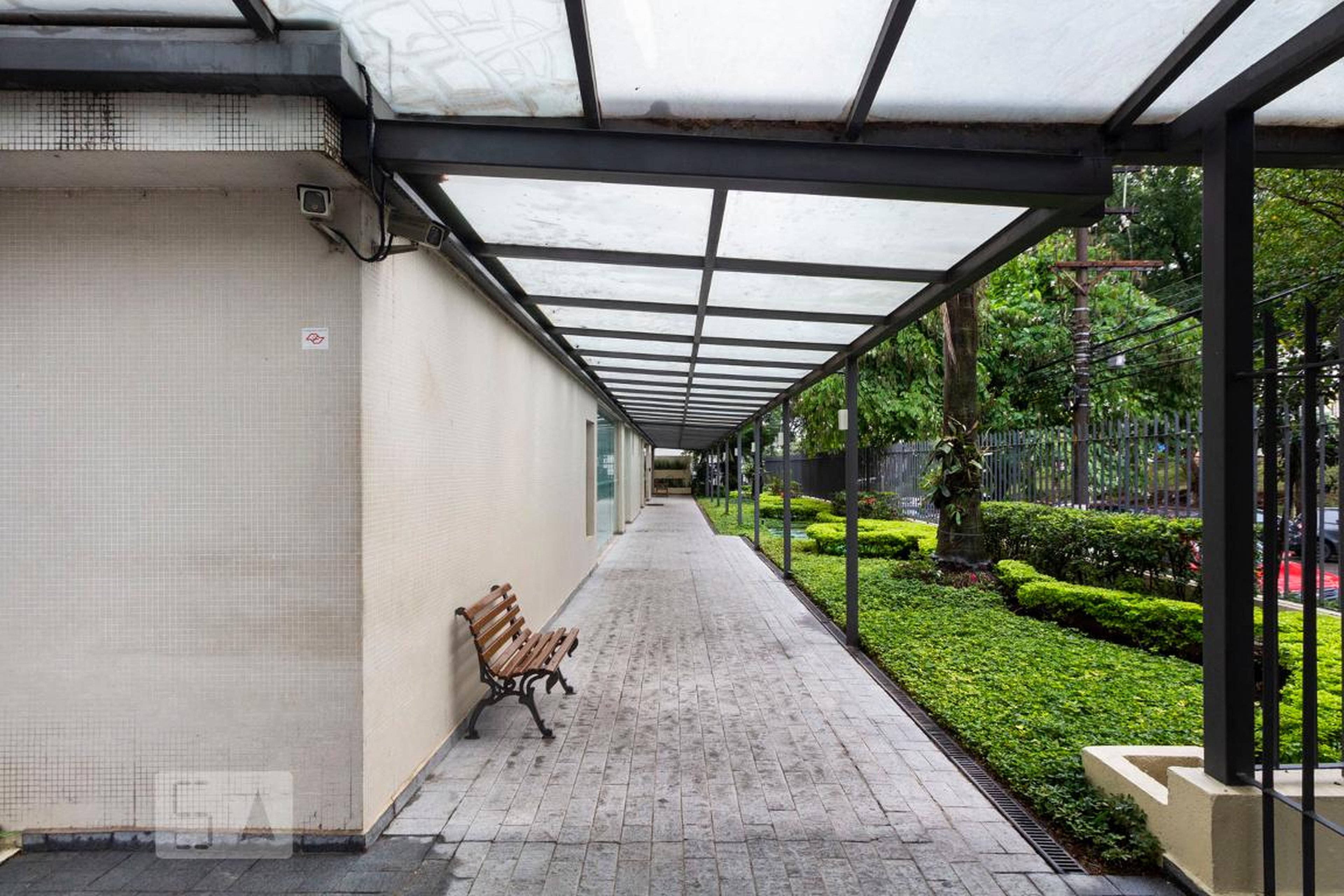 Área Externa - Edifício Orquídea e Papoulla