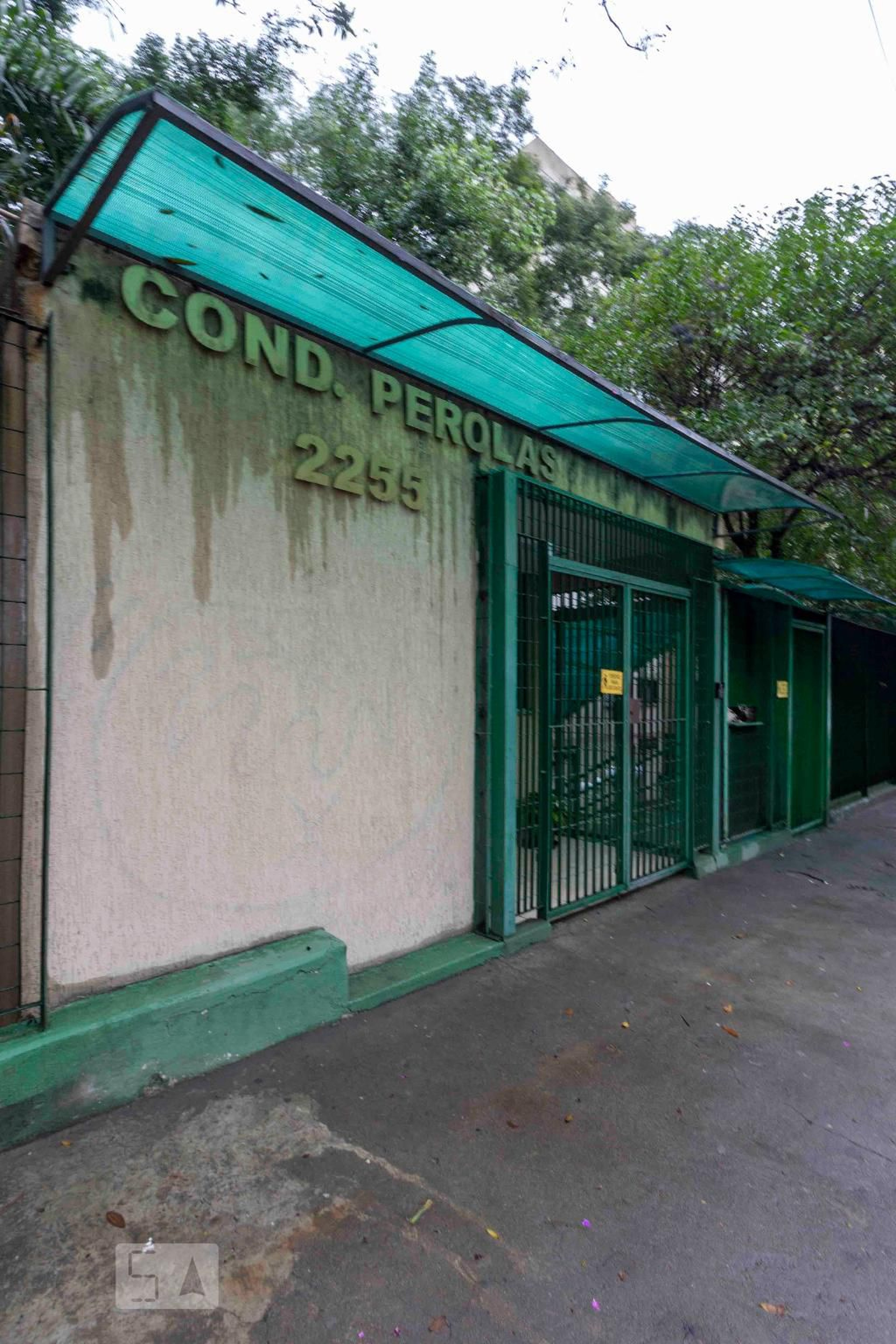 Fachada Condomínio em Rua Pierre Fermat, 248