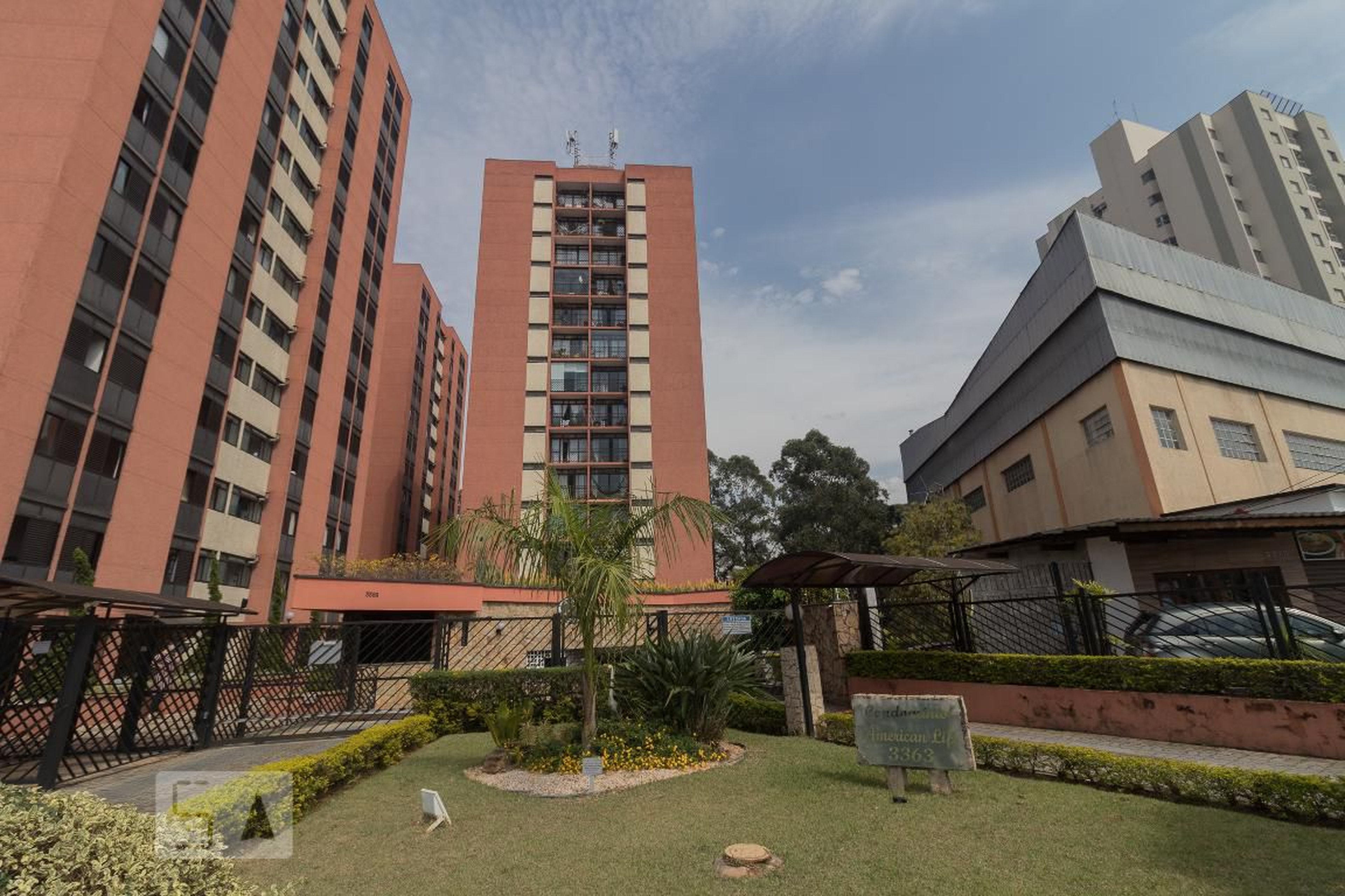 Condomínio - American Life