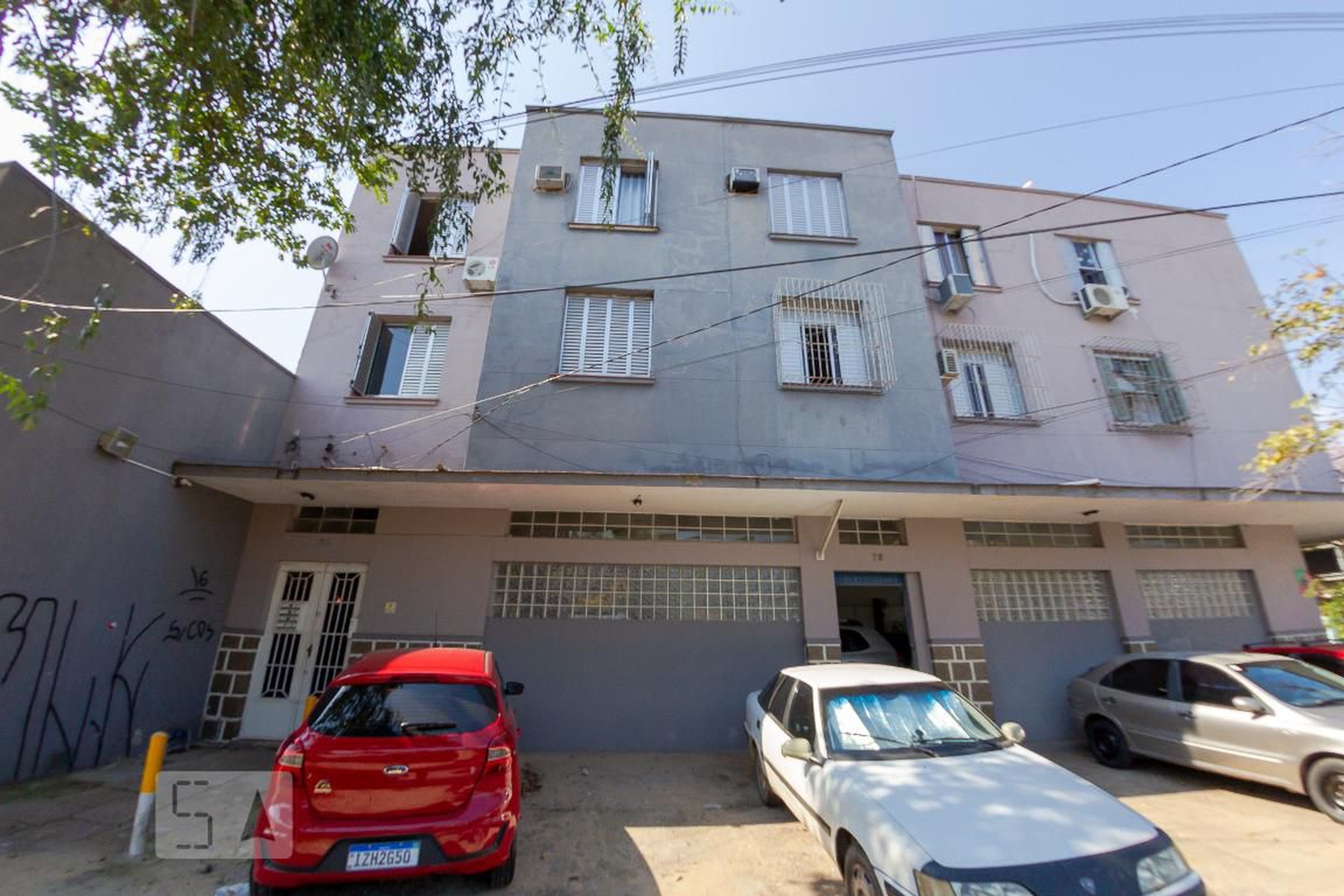 Fachada do Prédio Condomínio em Avenida São Paulo, 64