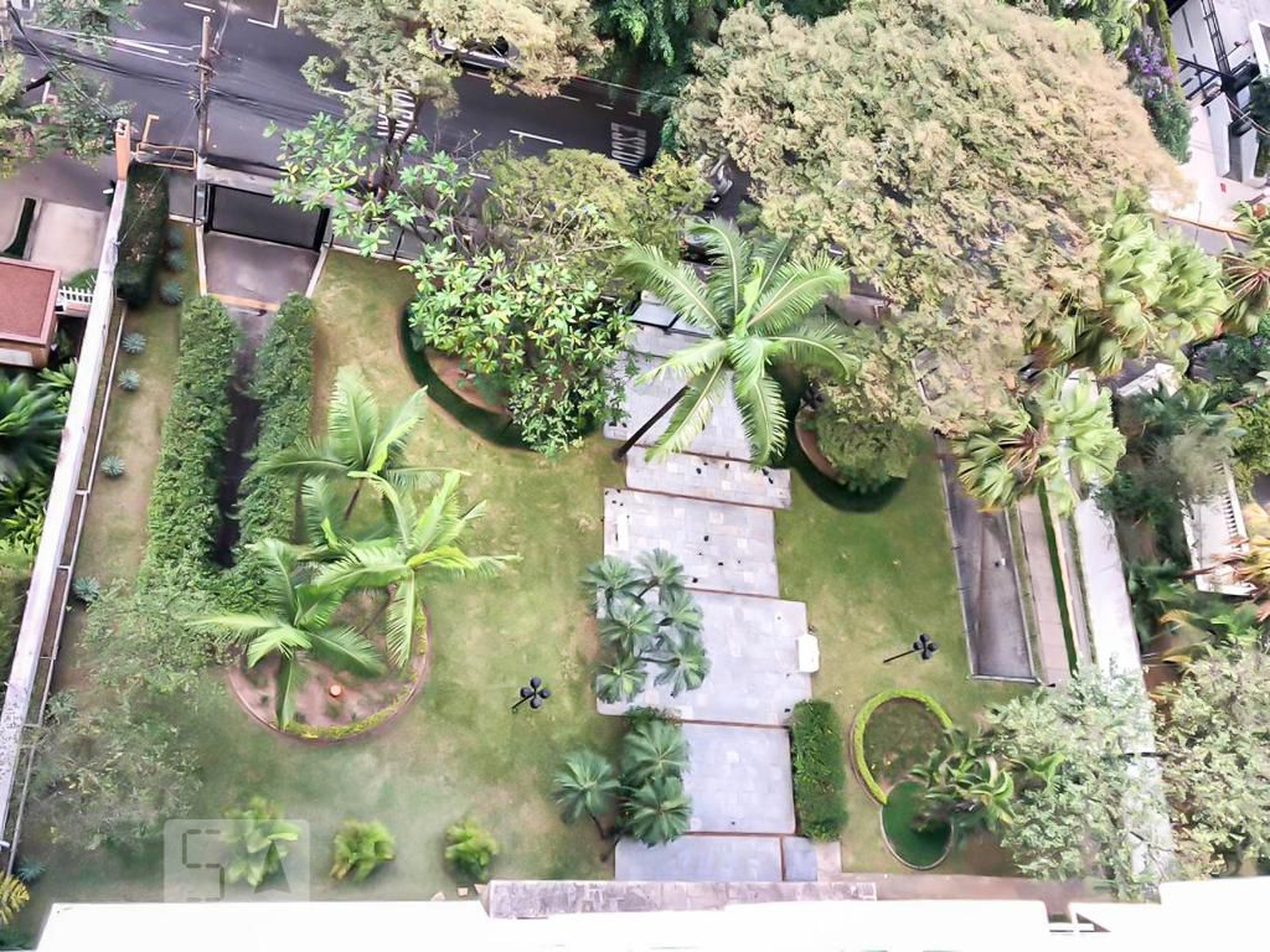 Área Externa - Alvarengas