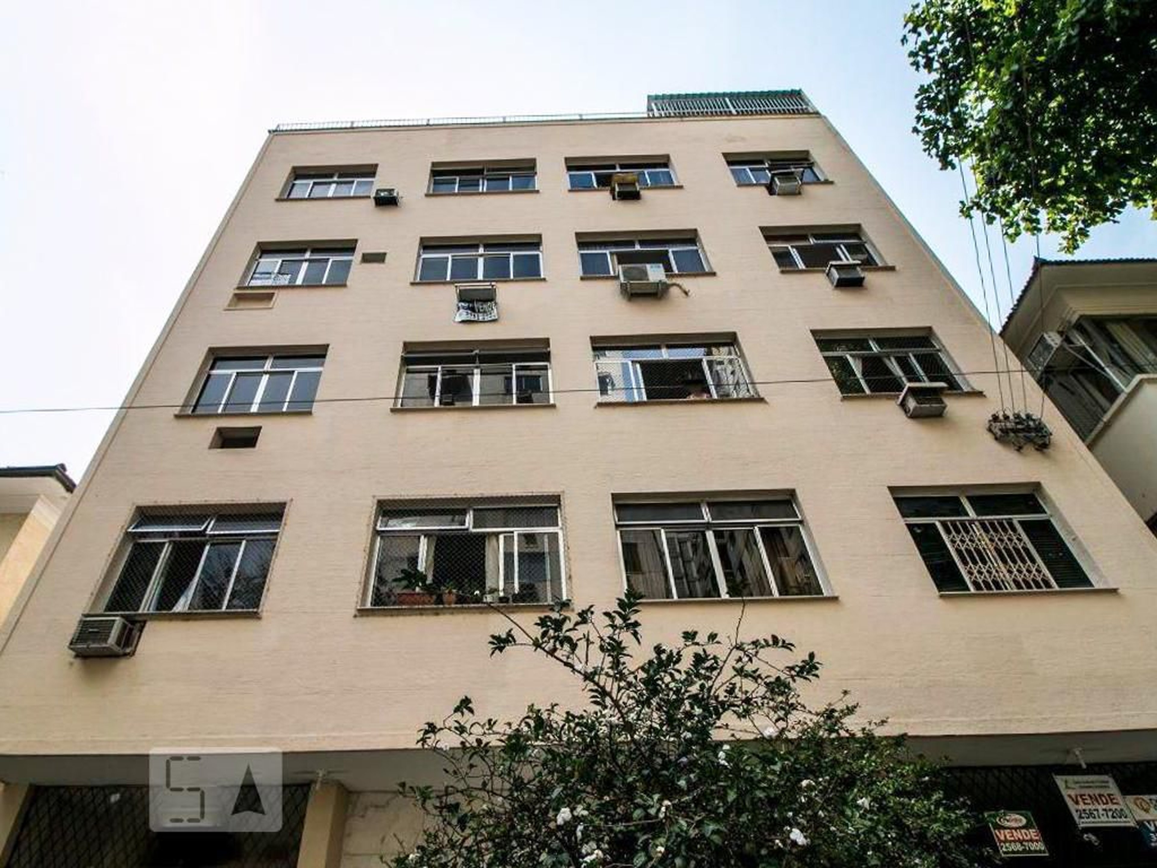 Fachada Condomínio Evaristo Martins