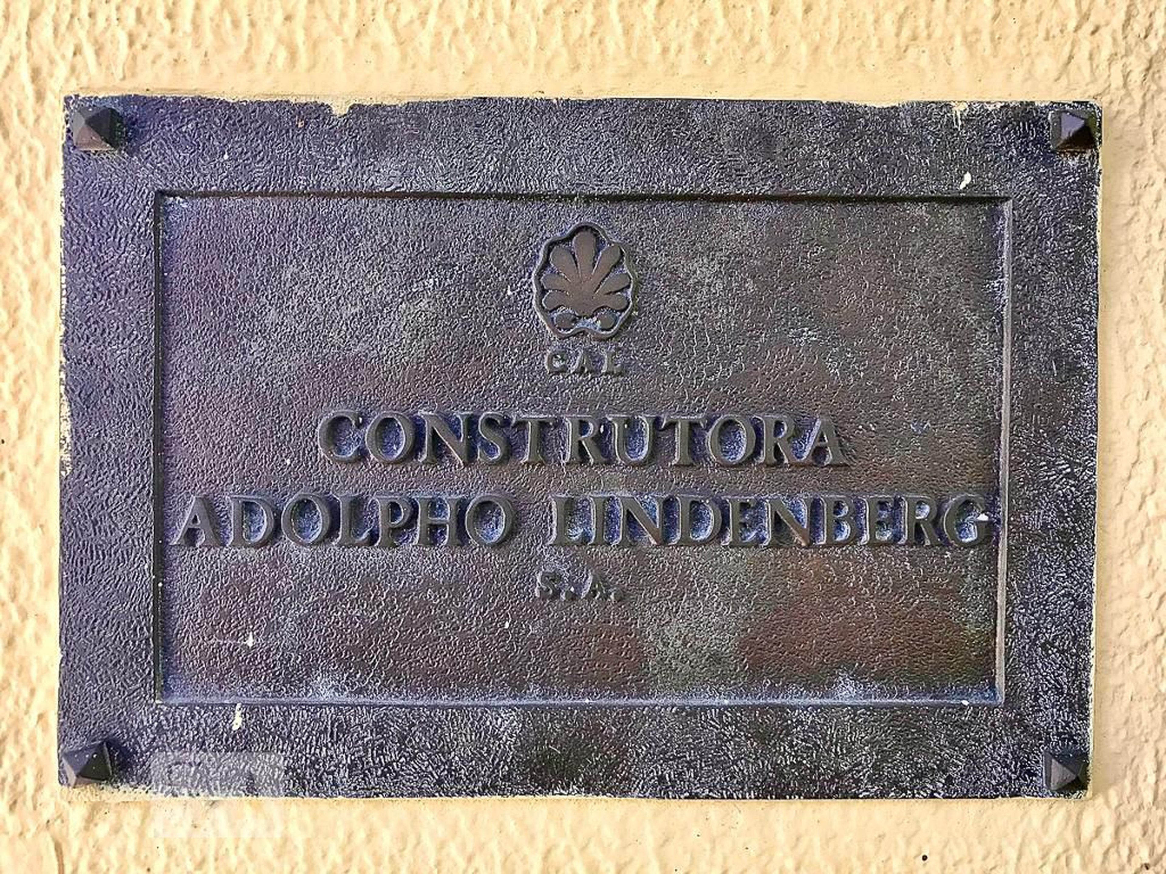 Area Comum - Maison Romané