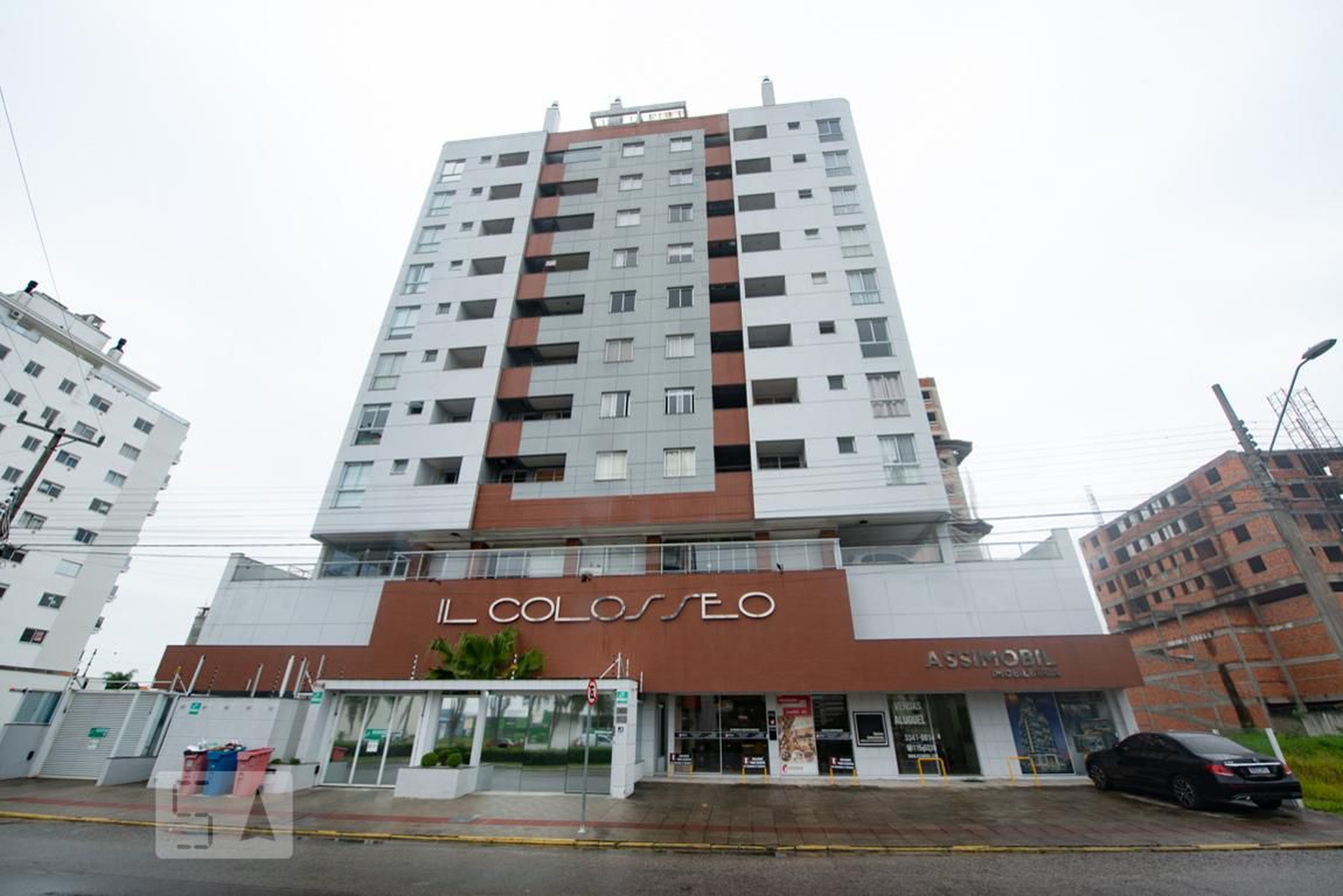 Fachada Residencial Il Colosseo