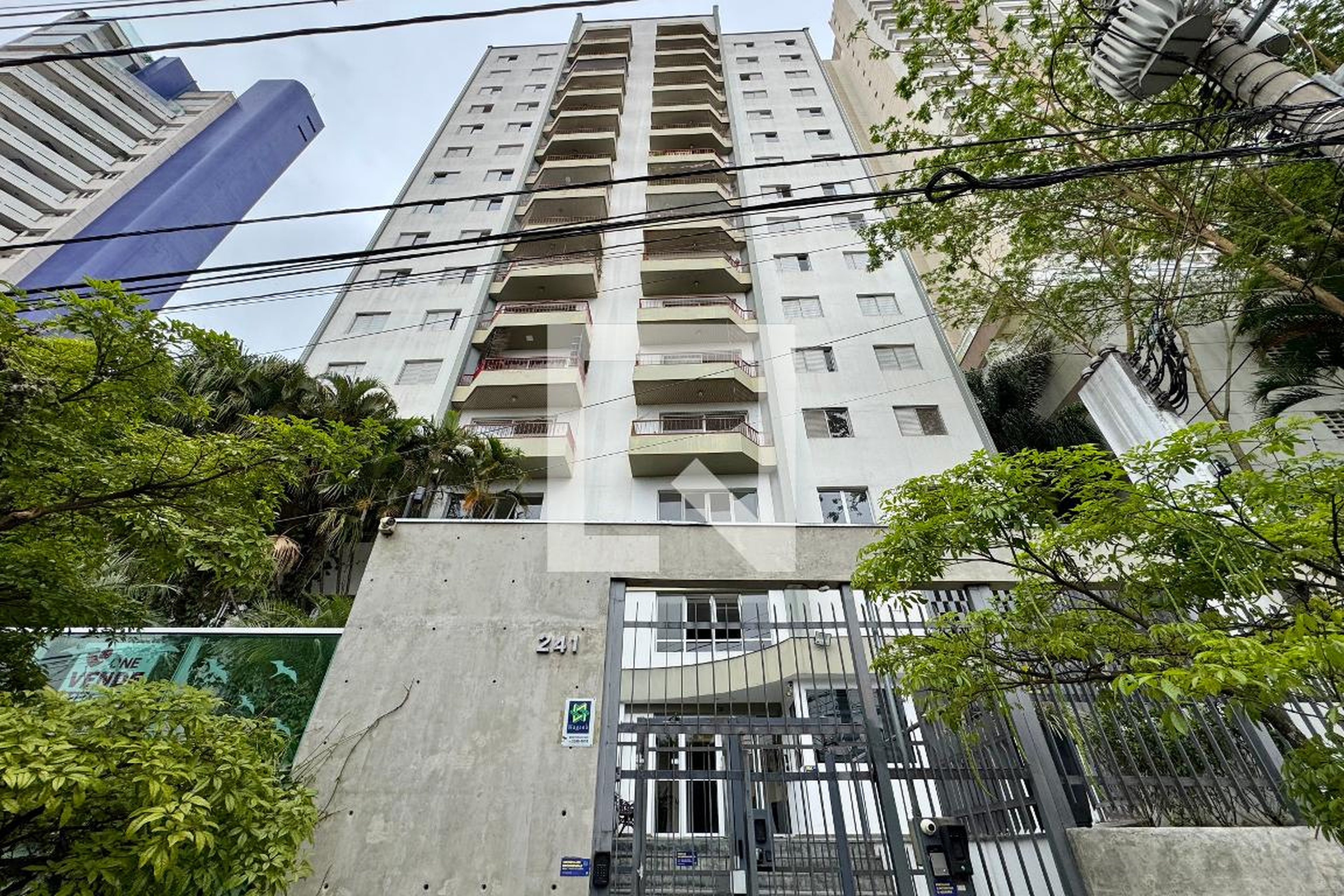 Fachada Condomínio Palais de Paris