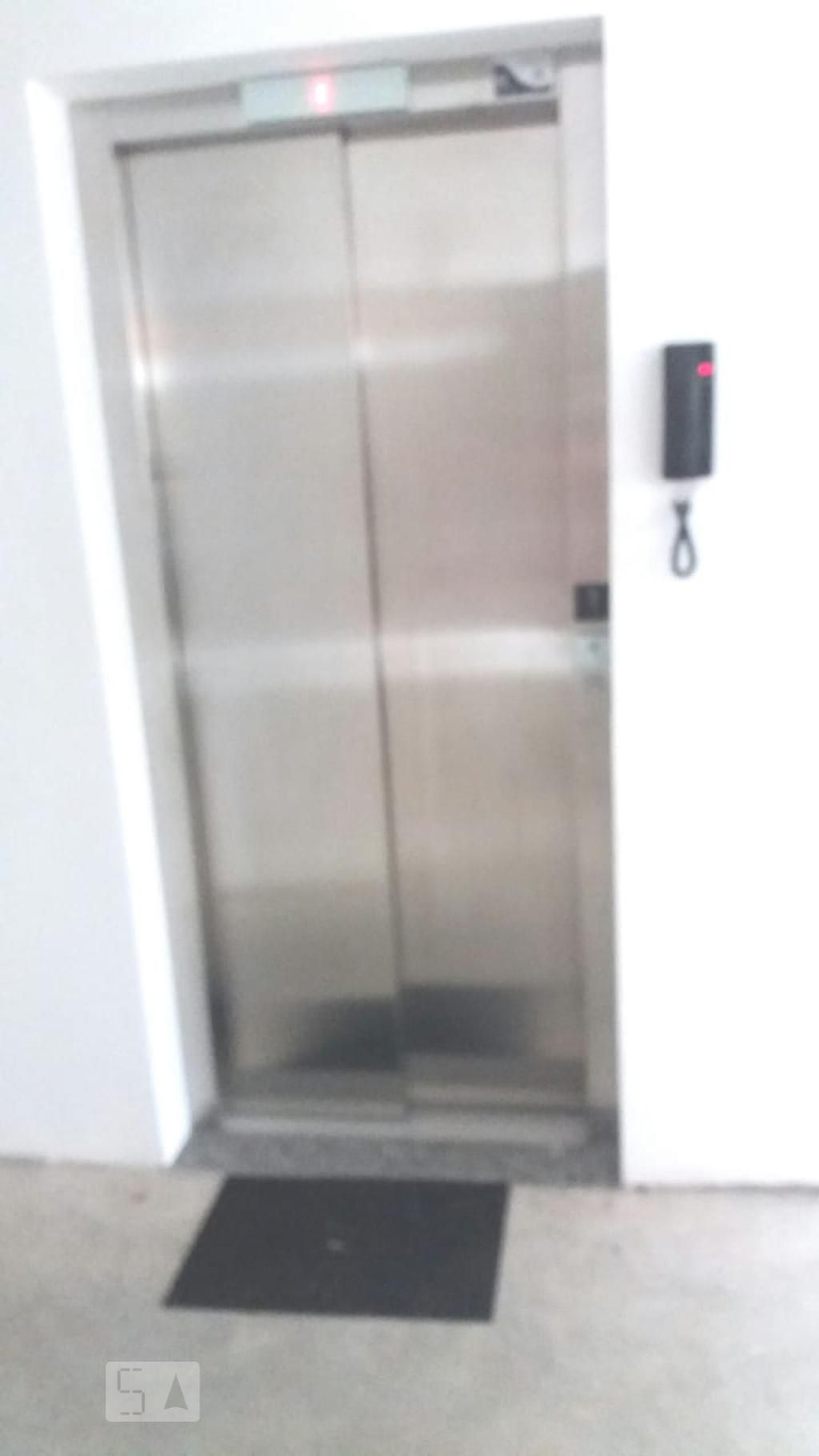 Elevador - Cruz de Malta