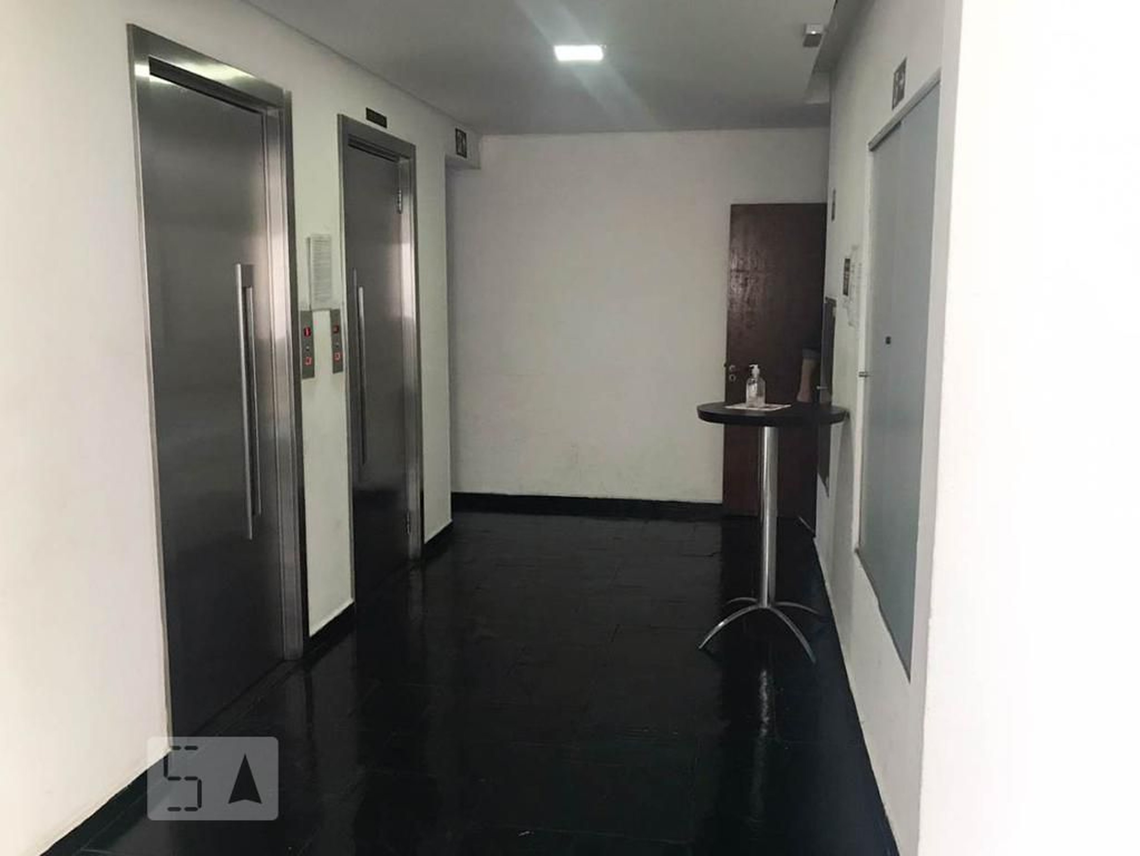 Hall - Edifício Conjunto Floreo