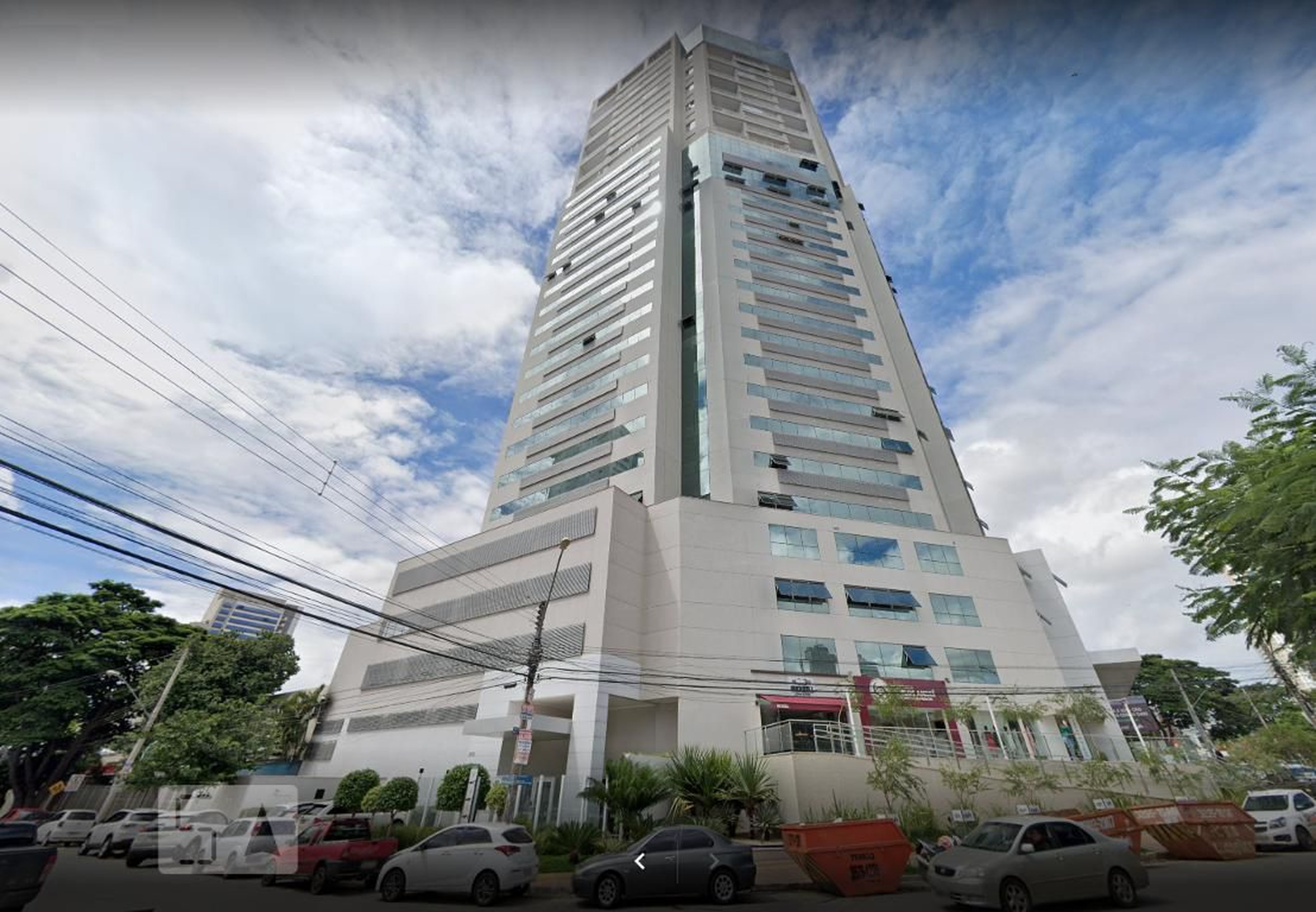 Fachada do condomínio Condomínio em Rua T-30, 24