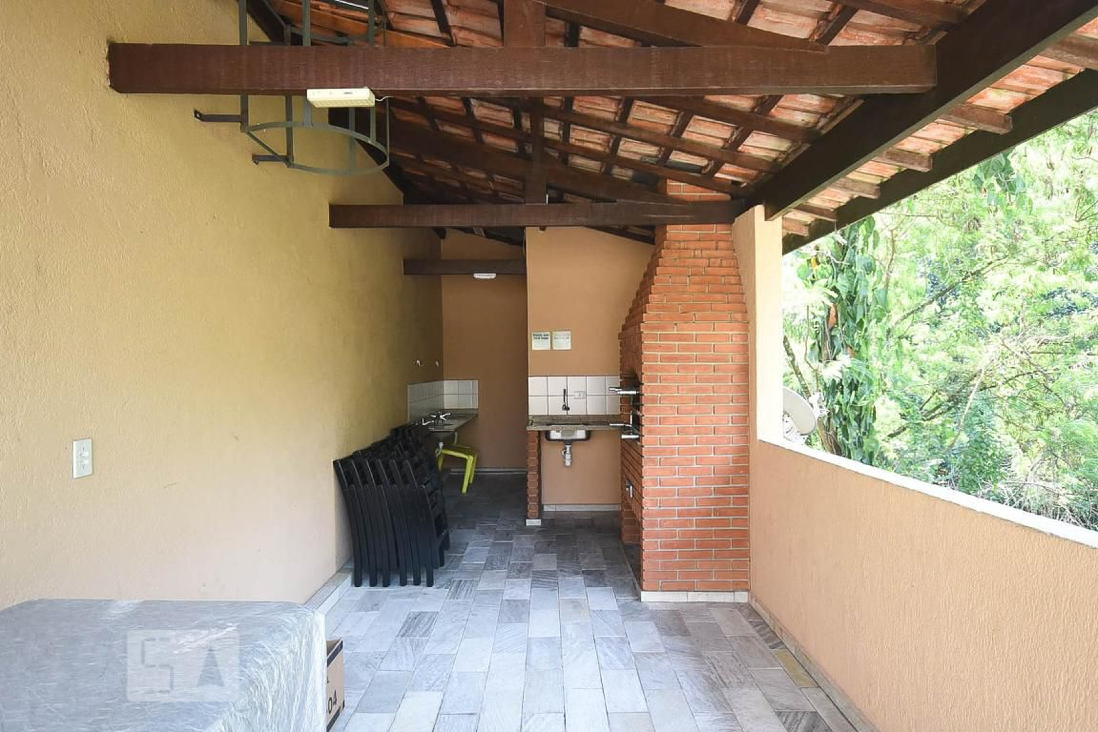 Churrasqueira - Jardim das Palmas