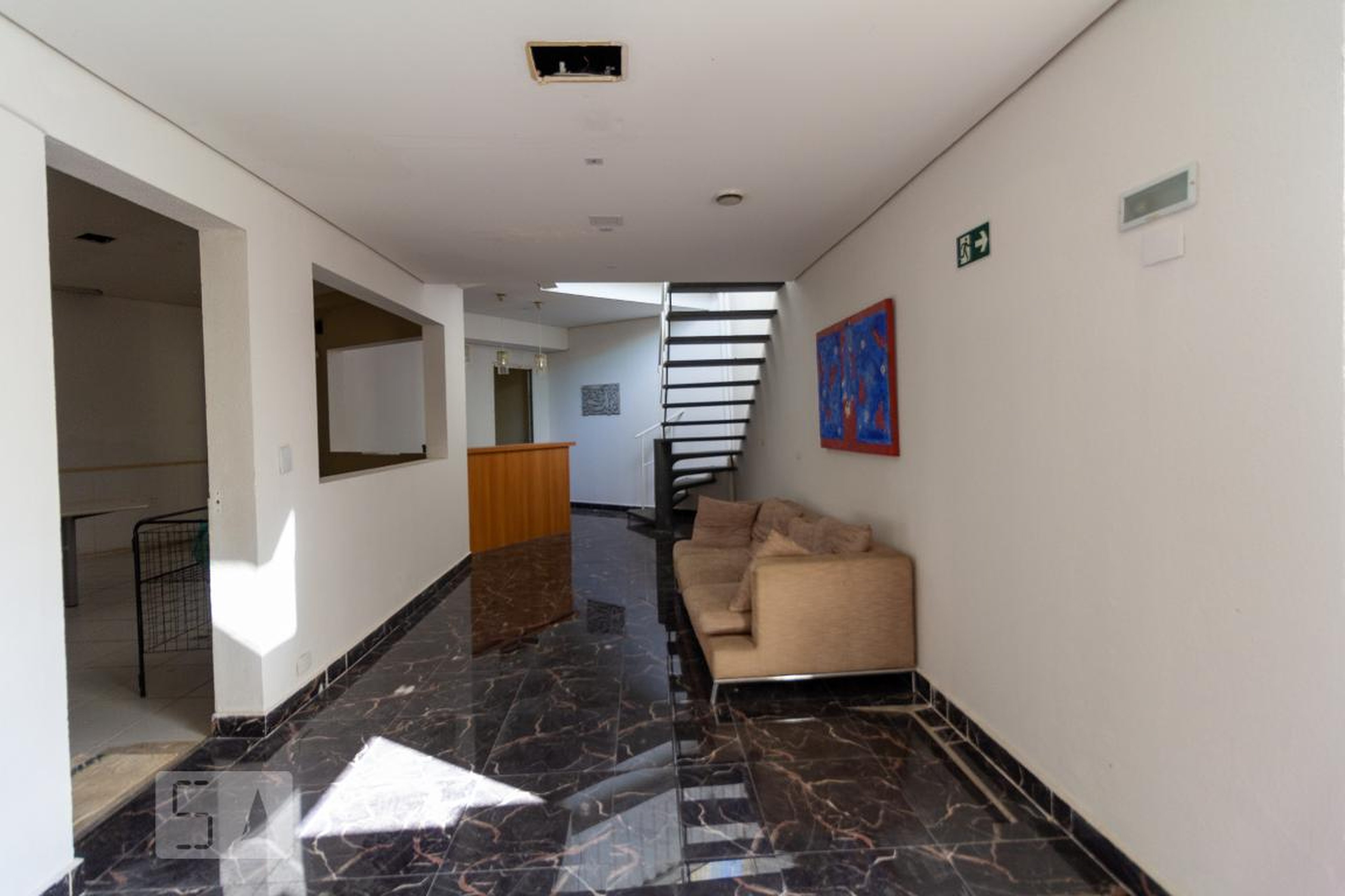Hall - null