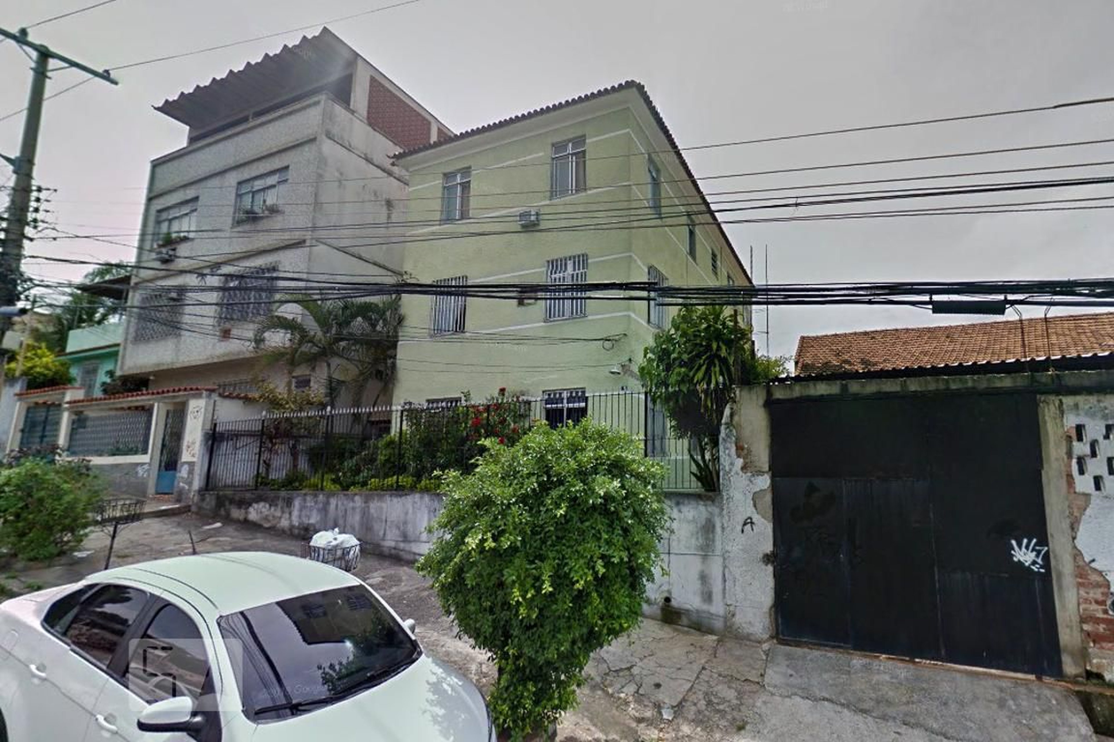 Fachada do Prédio Condomínio em Rua Piumbi, 8