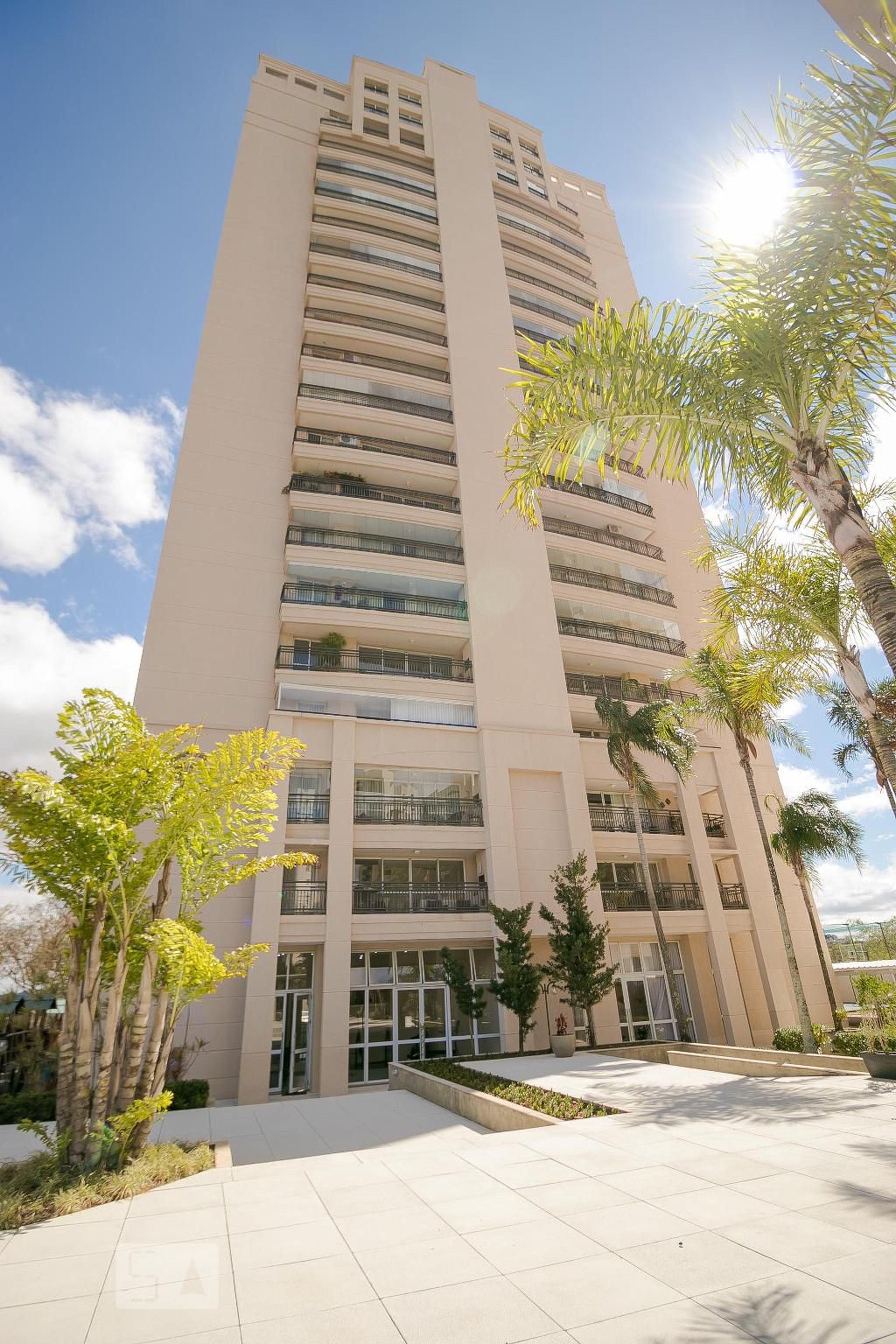 Fachada Condomínio The Plaza Tower