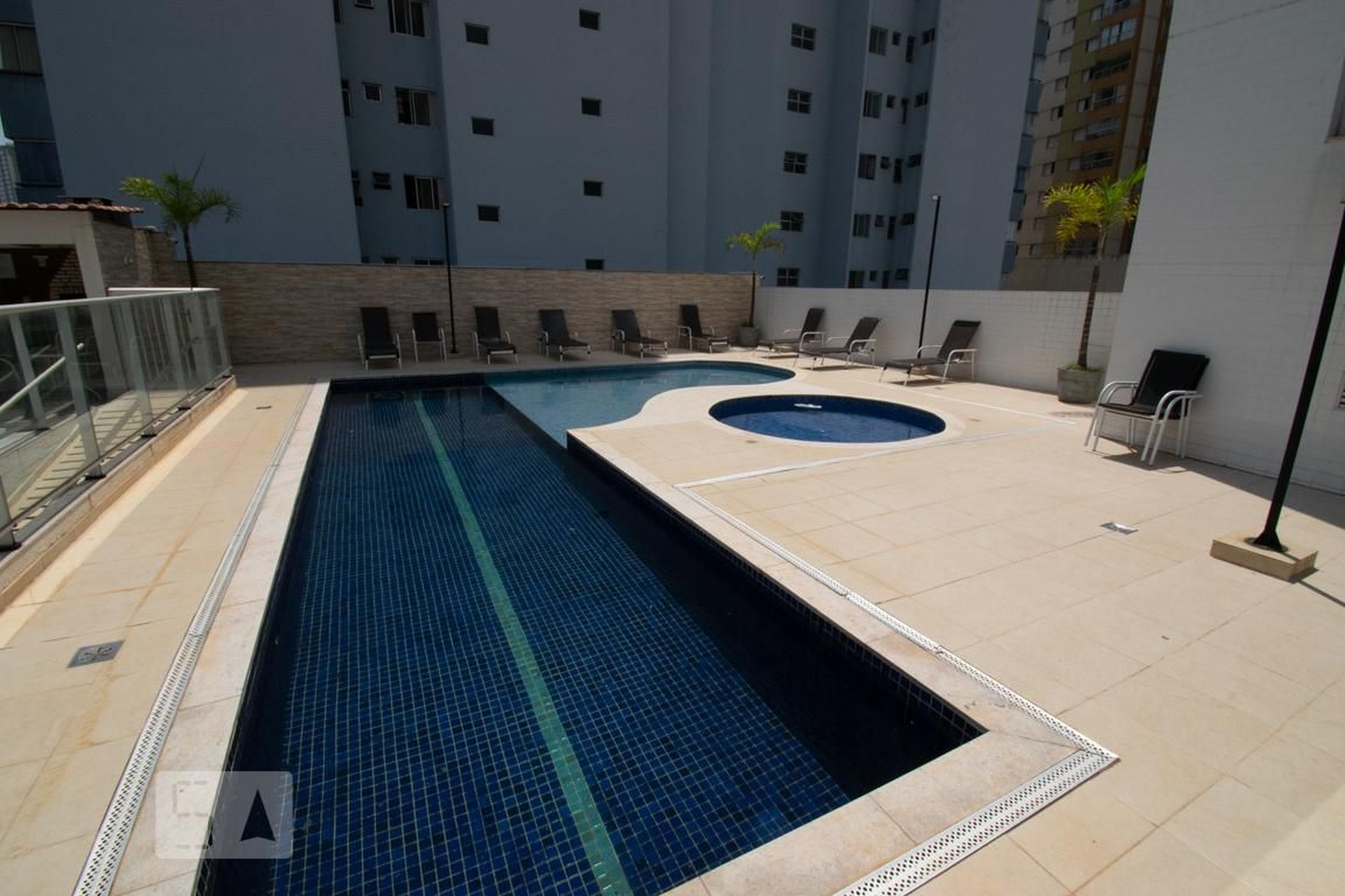 Piscina - Edifício Nova Friburgo