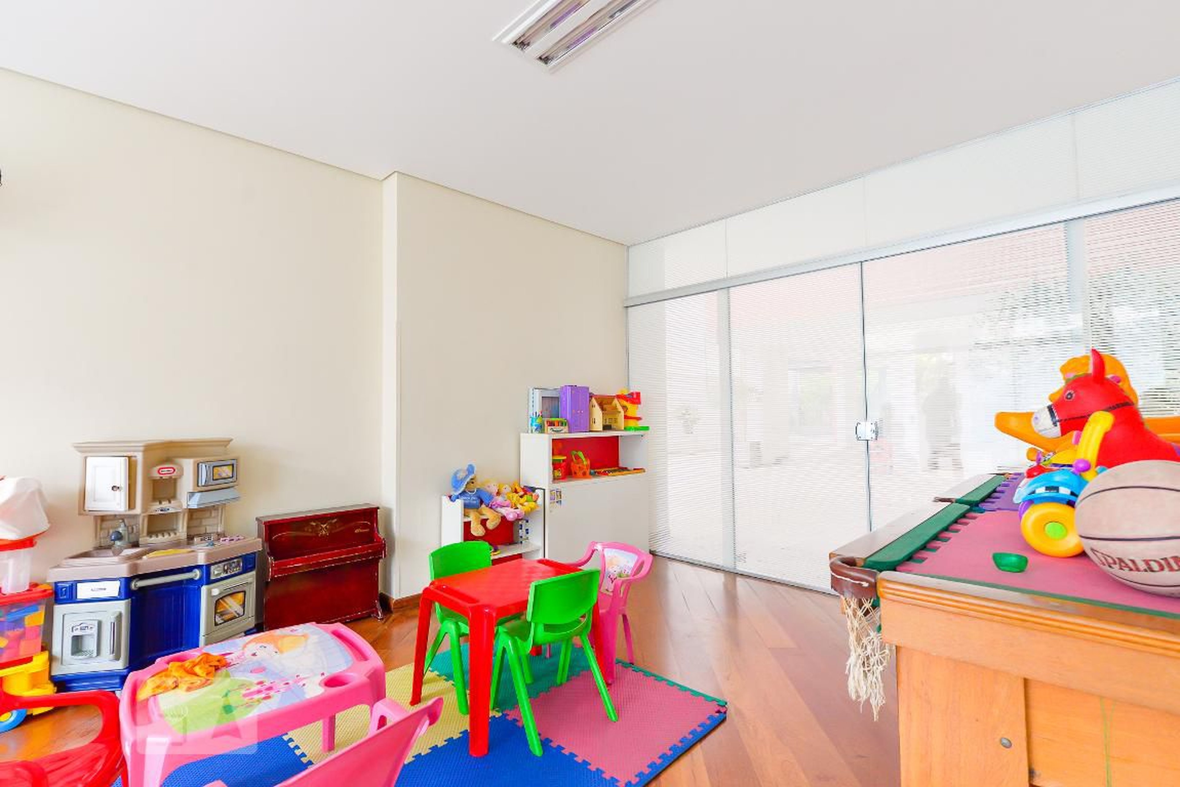 Espaço Kids - Memphis