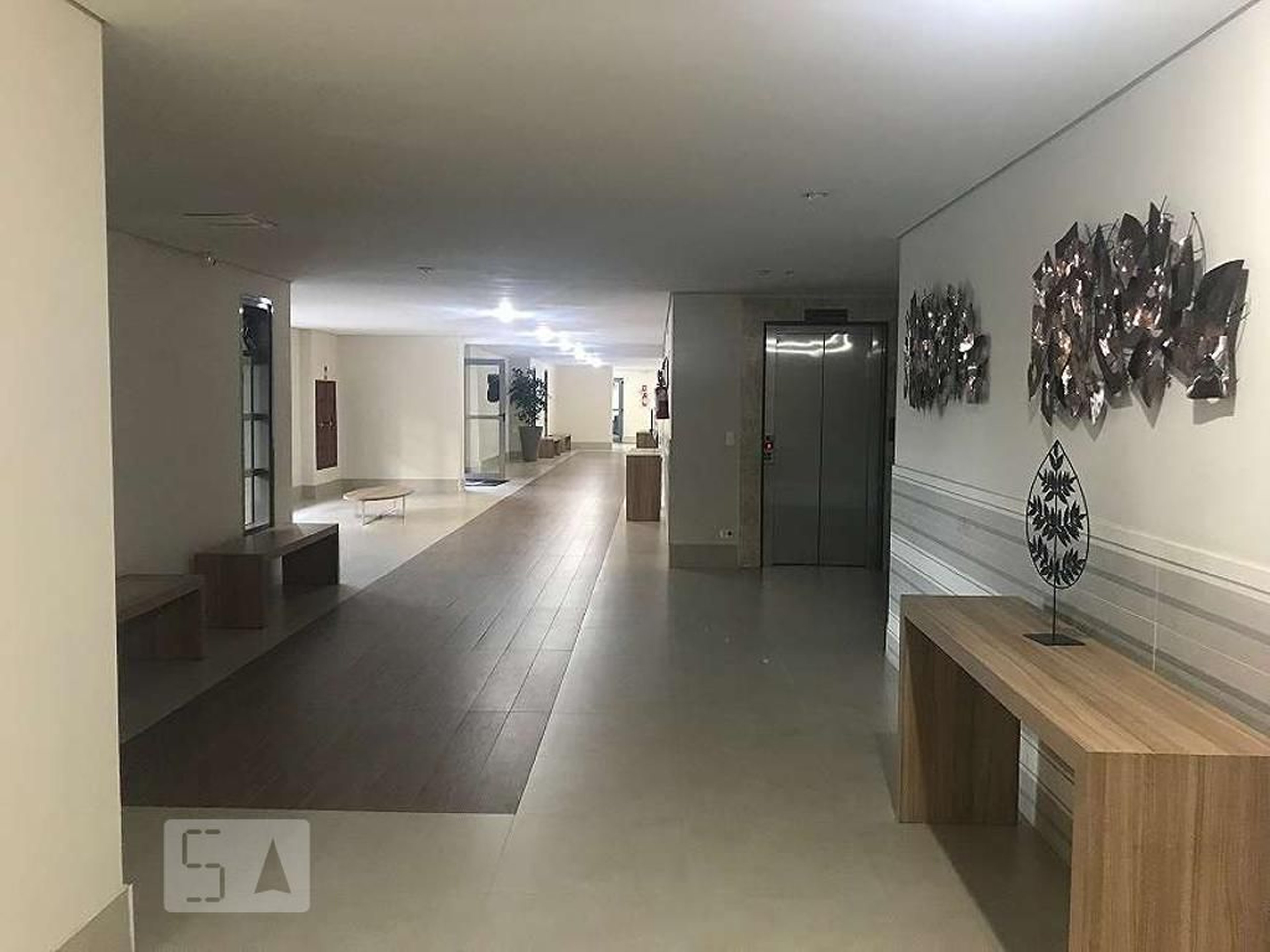 Hall de Entrada Condomínio blend