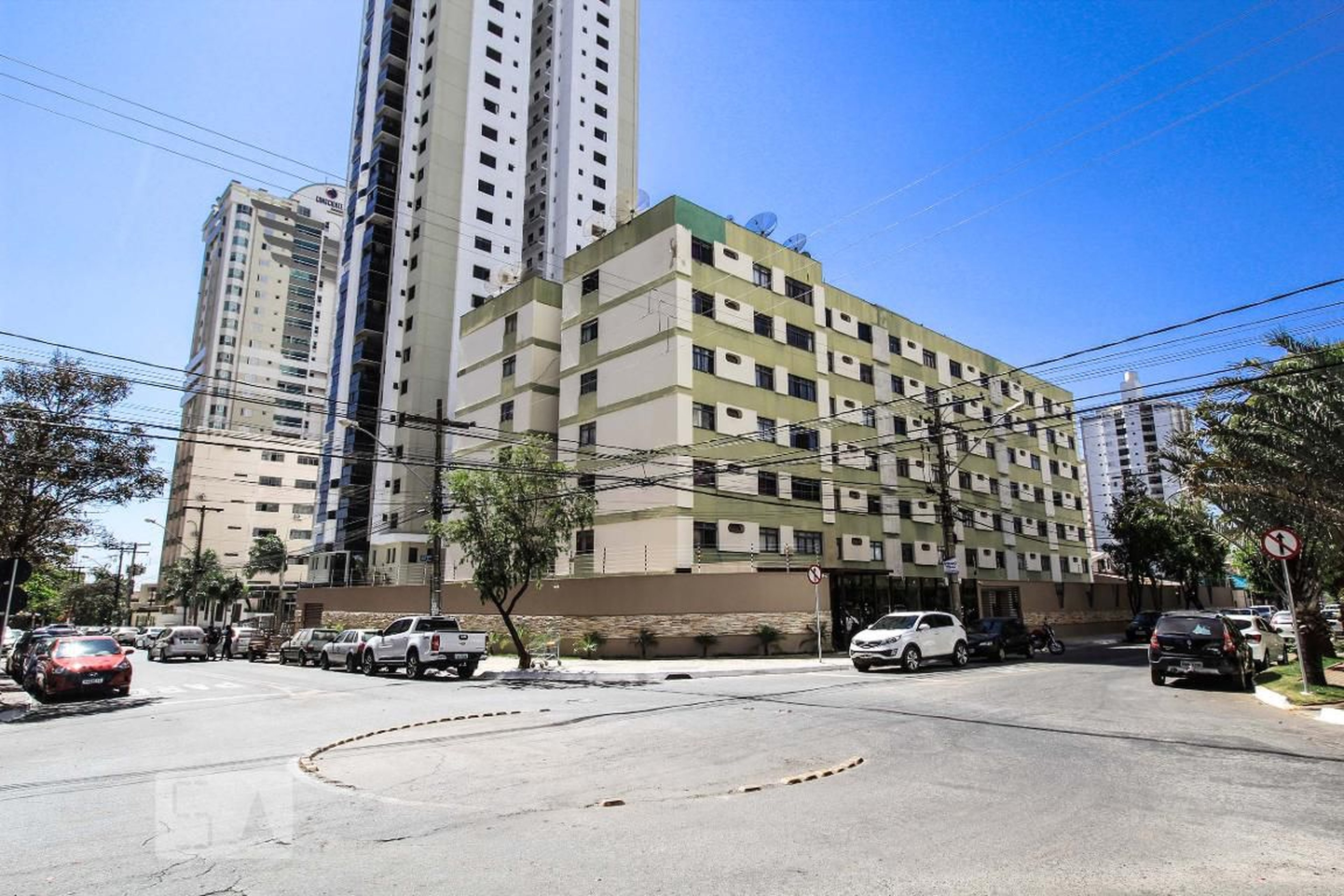 Fachada do Condomínio Edifício Mara