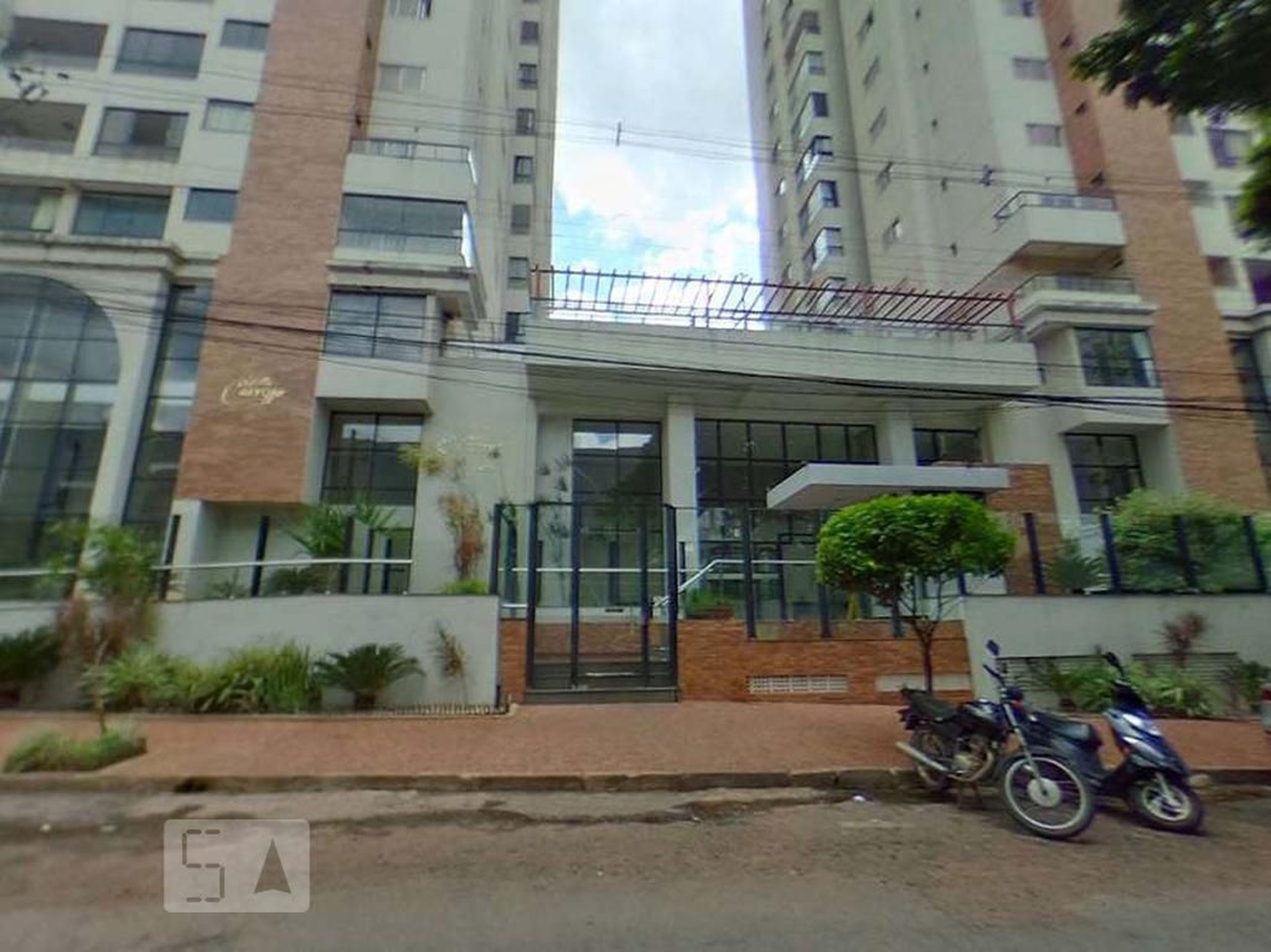 Fachada do Prédio Residencial Gran España