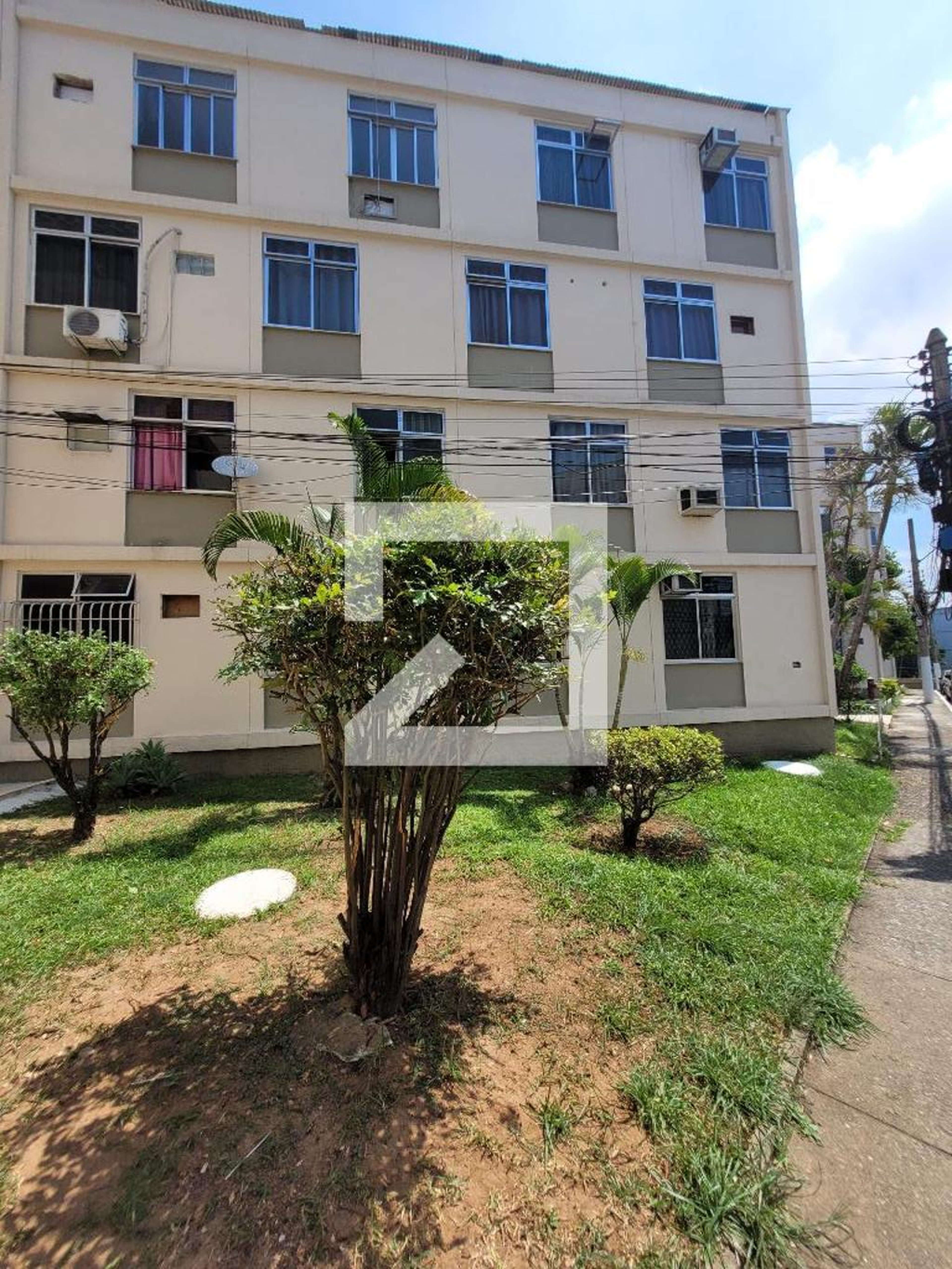 Fachada Condomínio Parque Novo Irajá