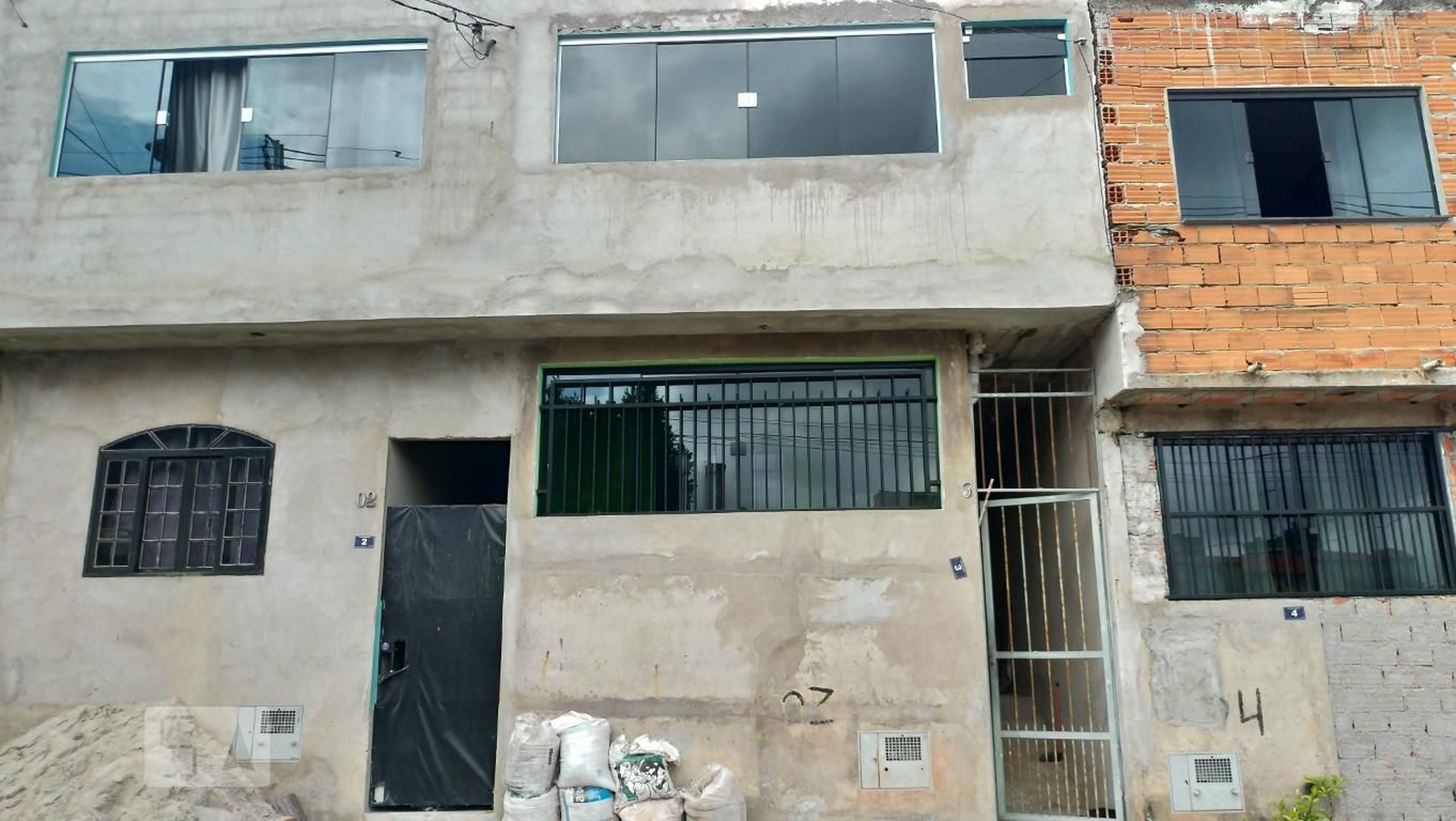 Fachada Condomínio em Rua George Bekesy, 03