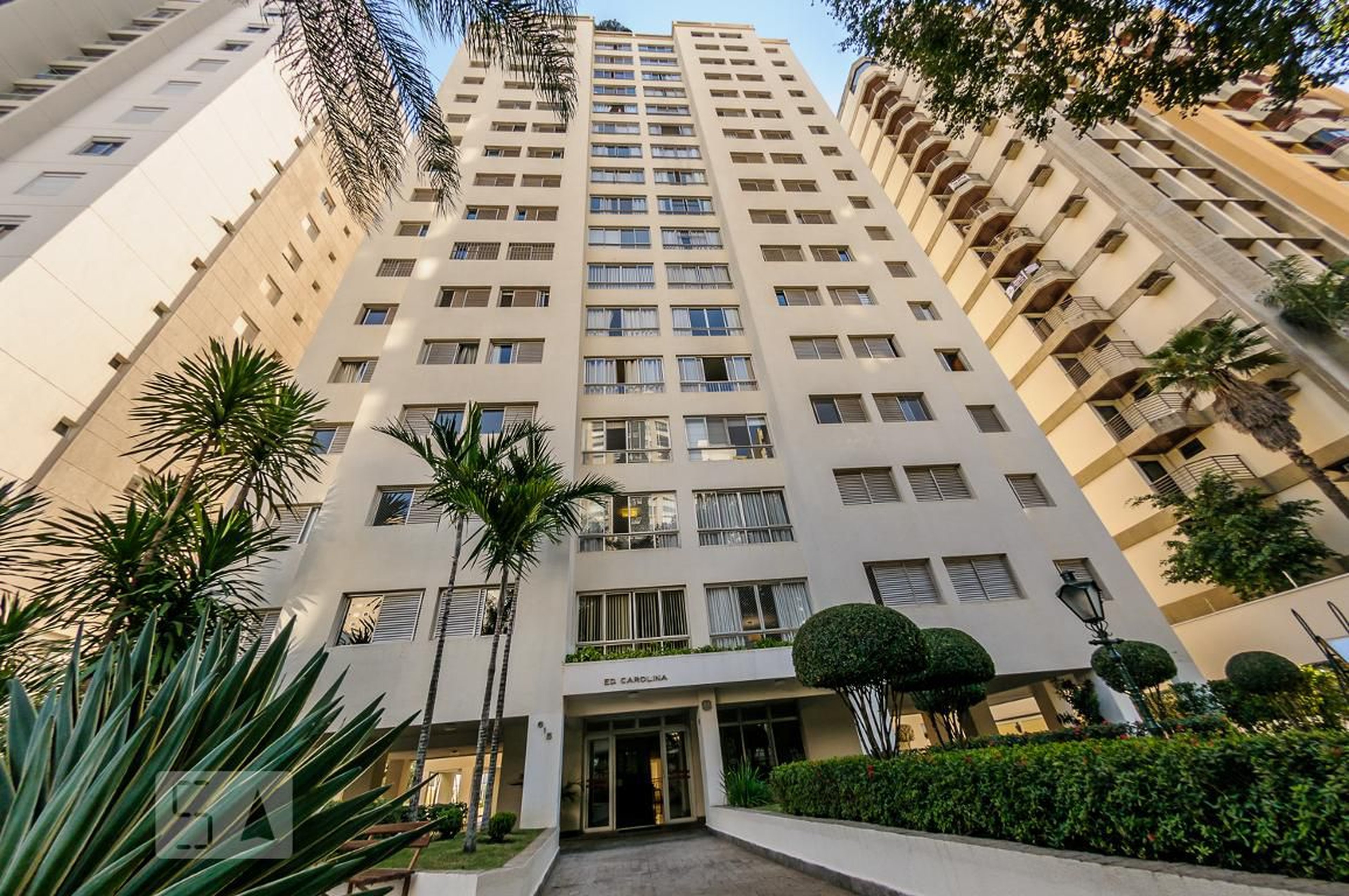 Fachada do Prédio Edifício Carolina