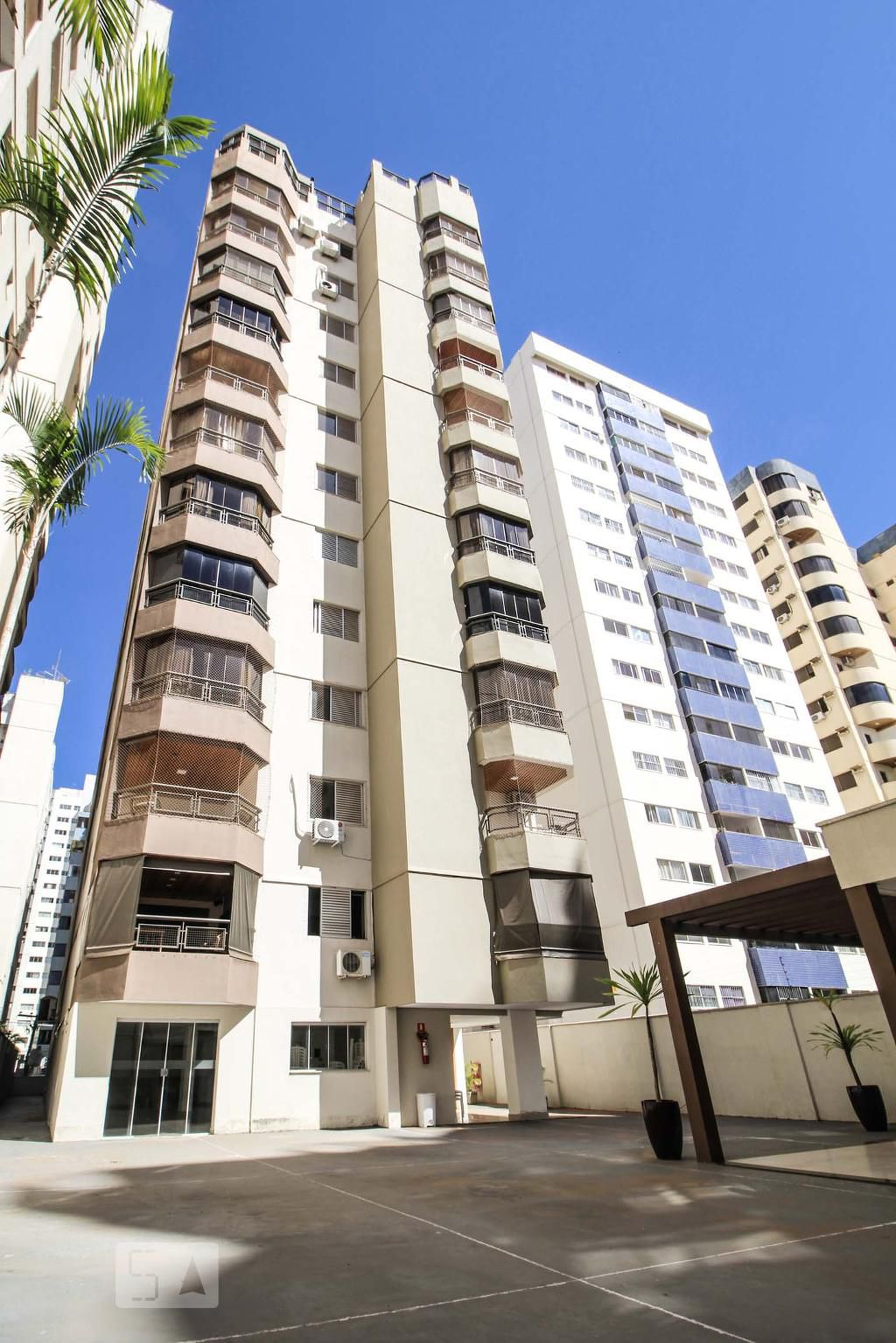 Fachada do Prédio Residencial Calamares