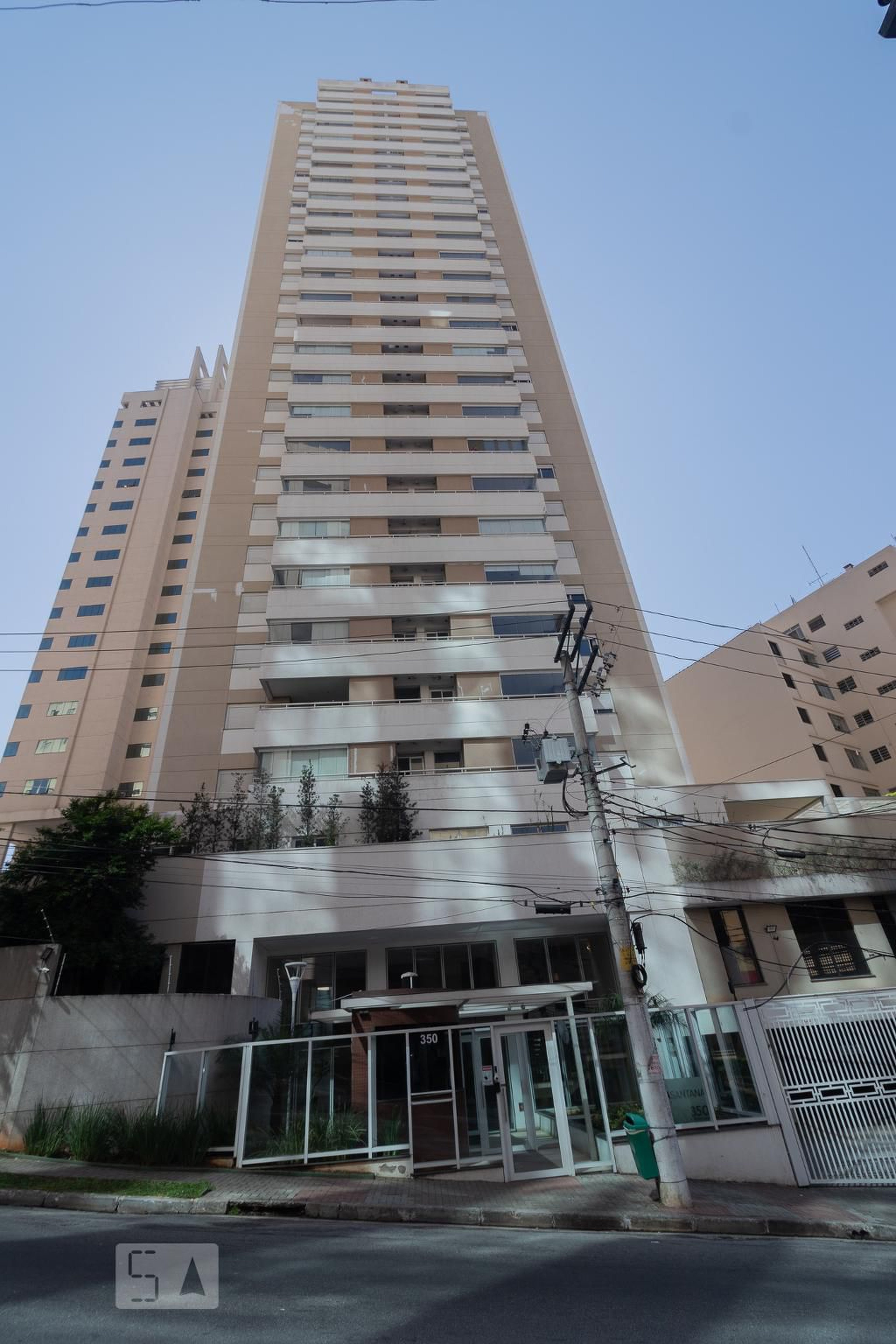 Edifício Condomínio Gama Santana