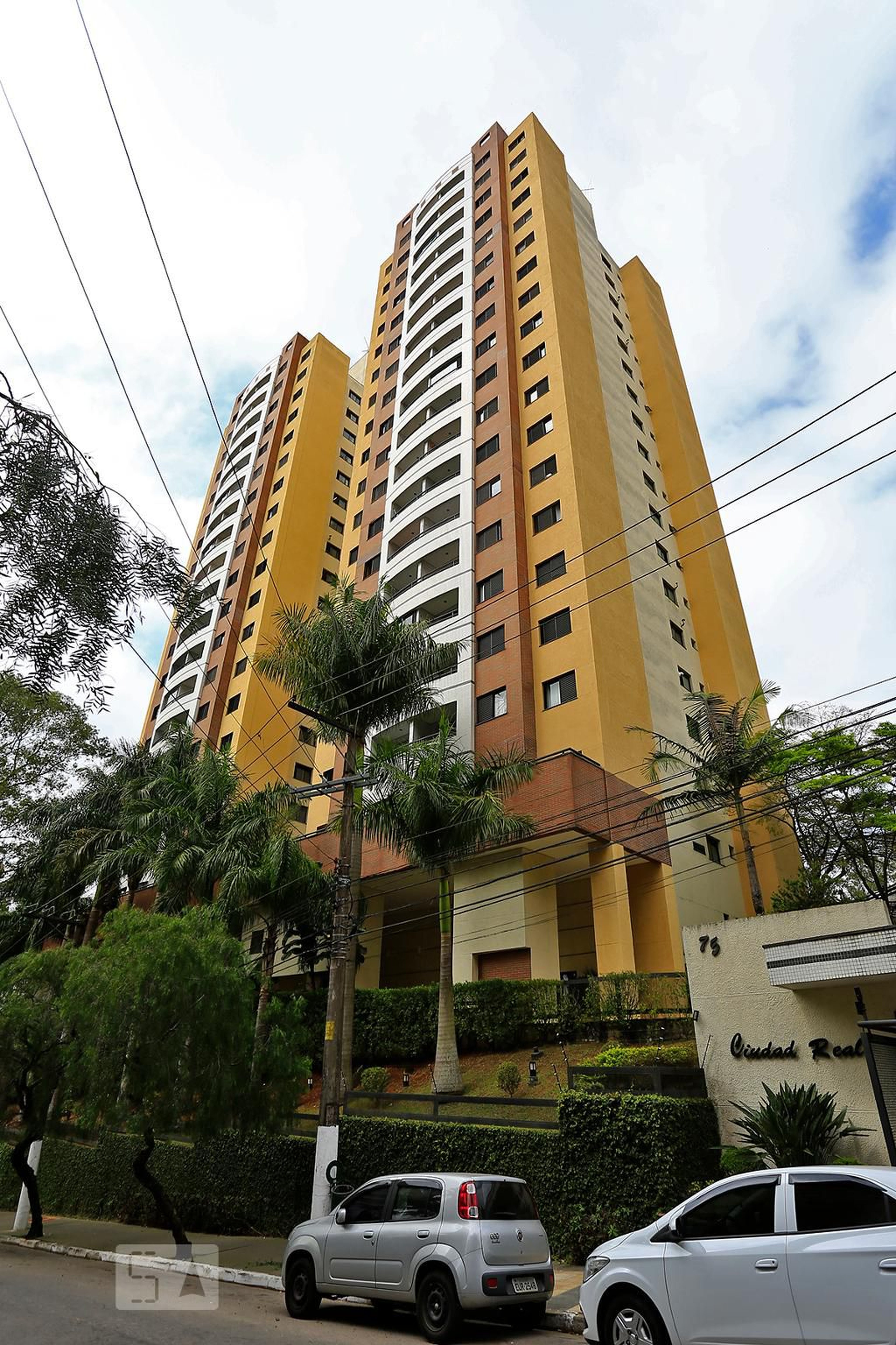 Fachada Condomínio Ciudade Real