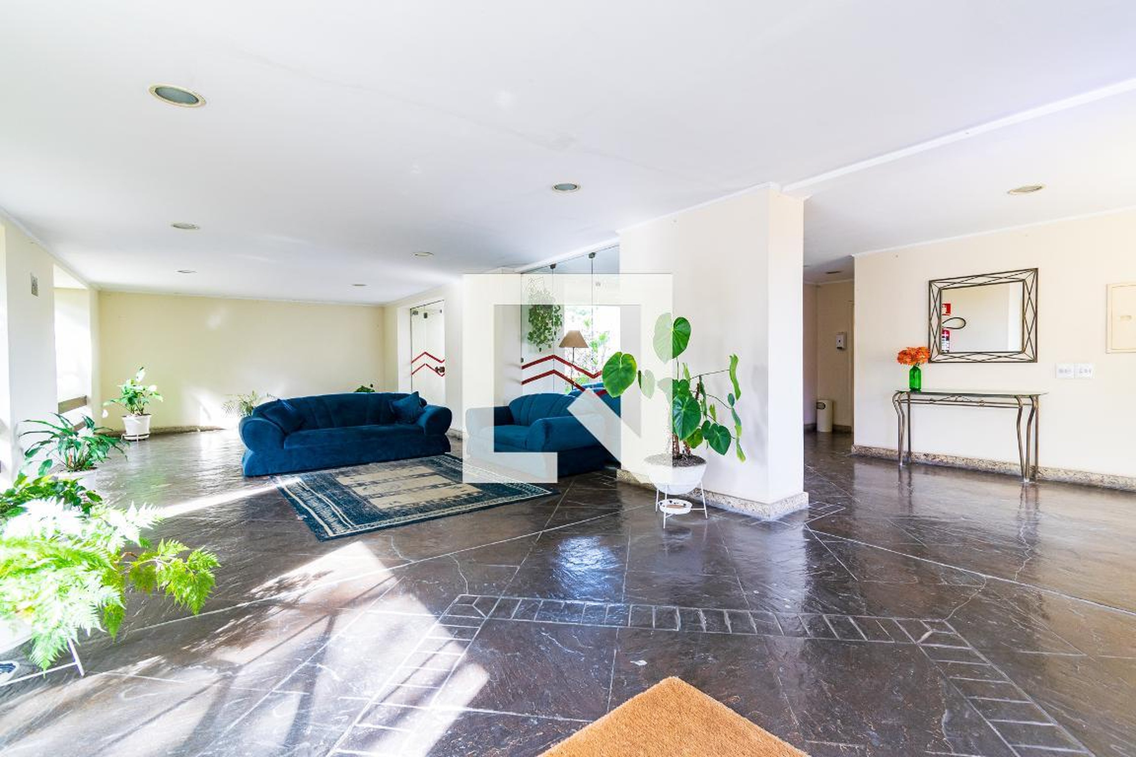 Hall de entrada - Edifício Jardim oriental