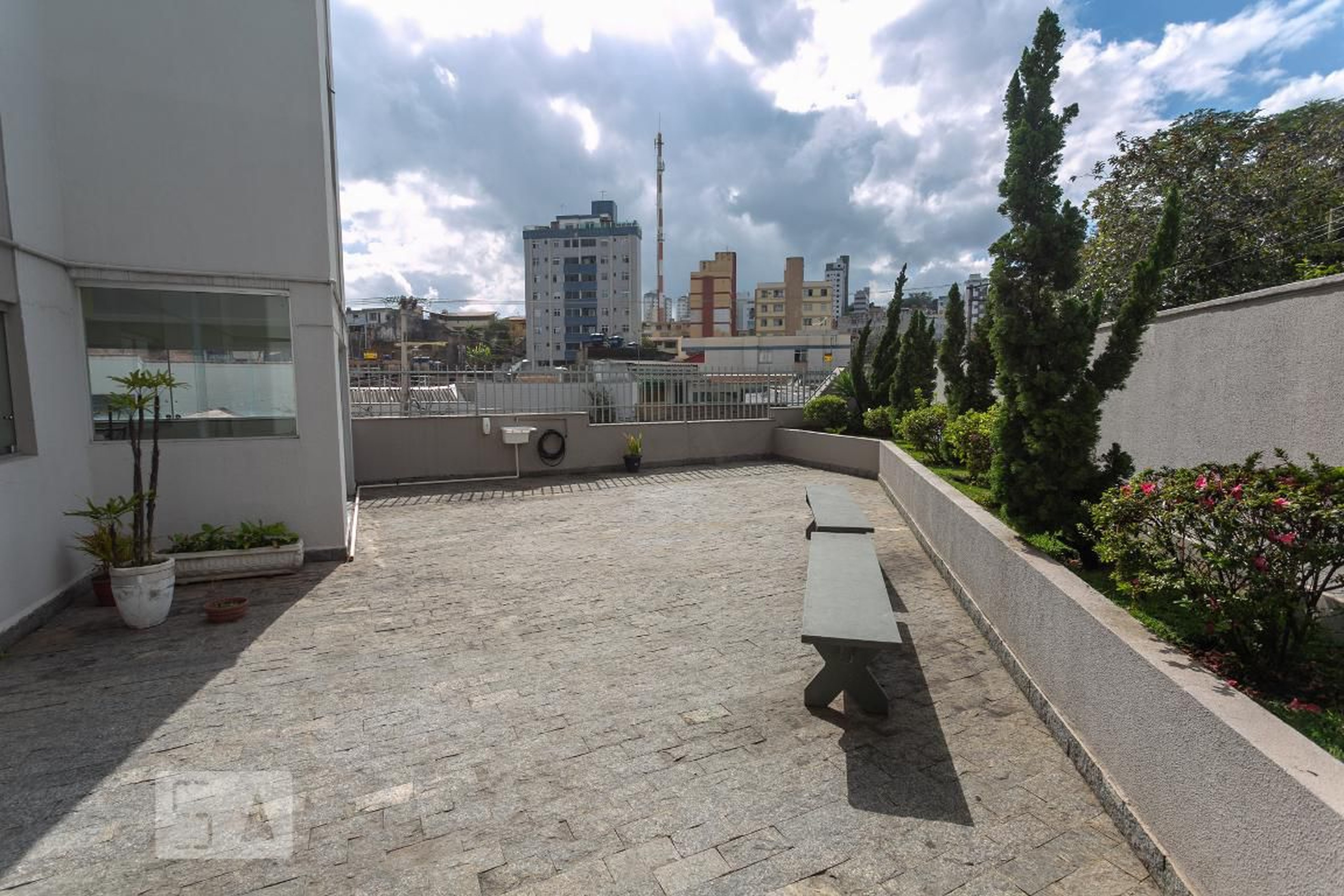 Área Externa - Edifício Saquarema