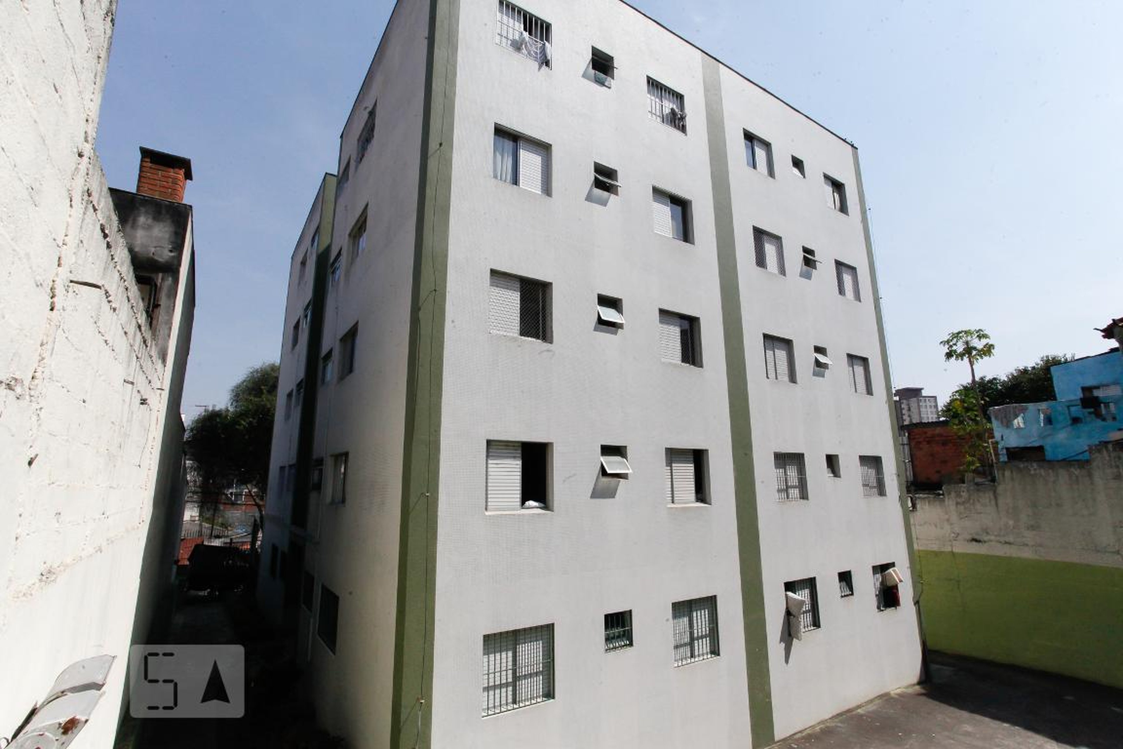Prédio Condomínio Alviverde