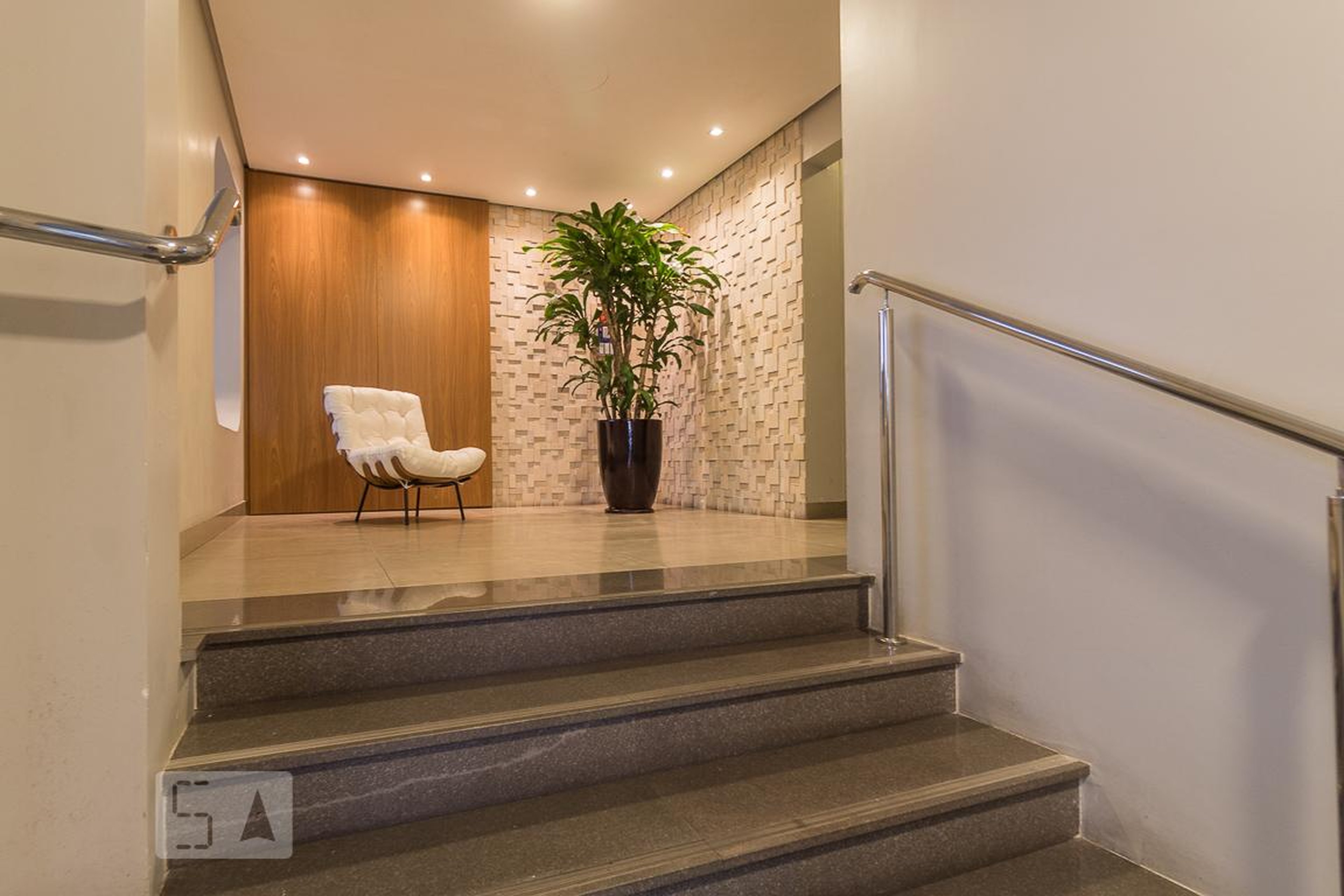 Hall - null