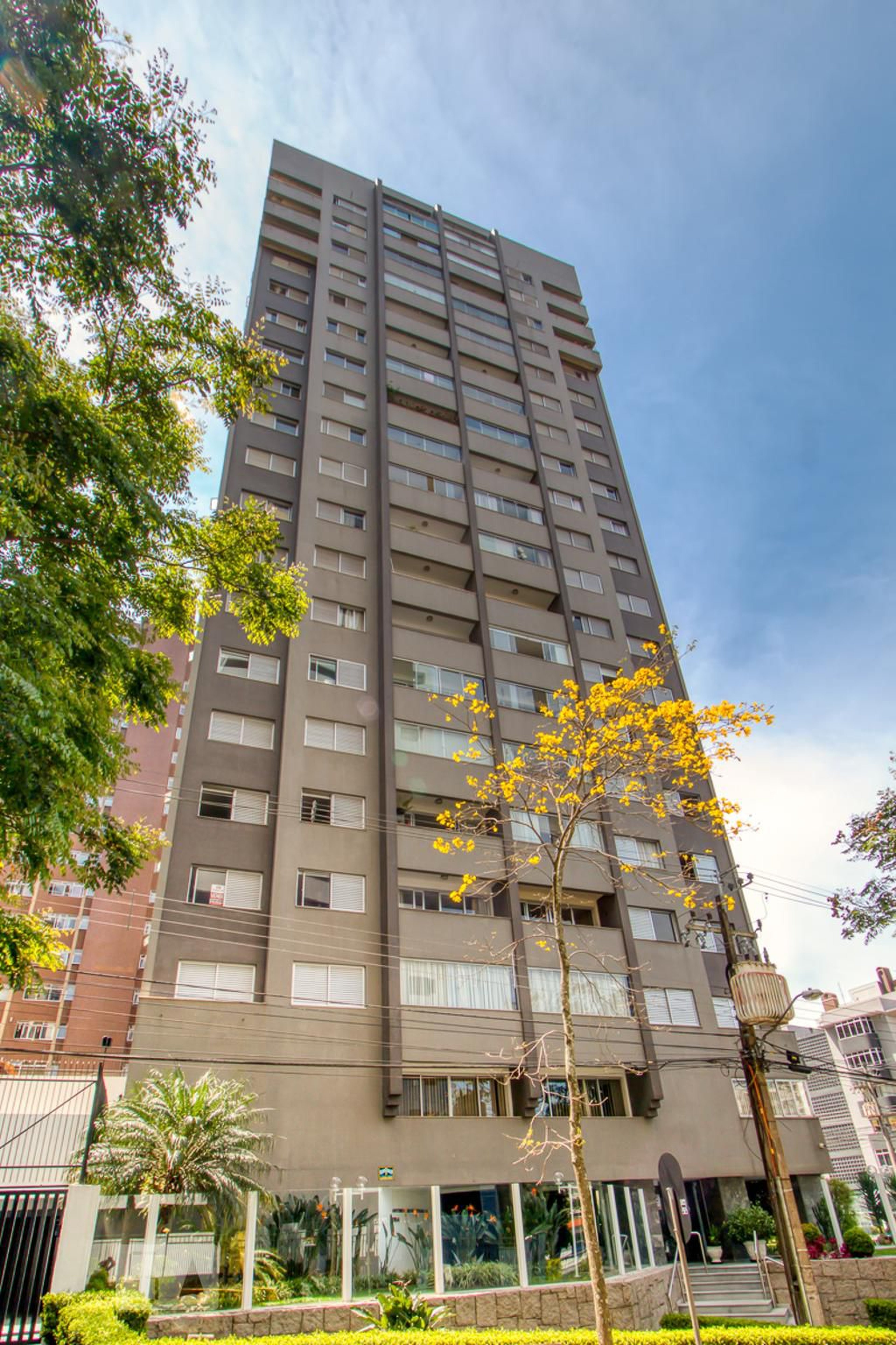 Fachada Edificio Antonio Alberto Riskalla