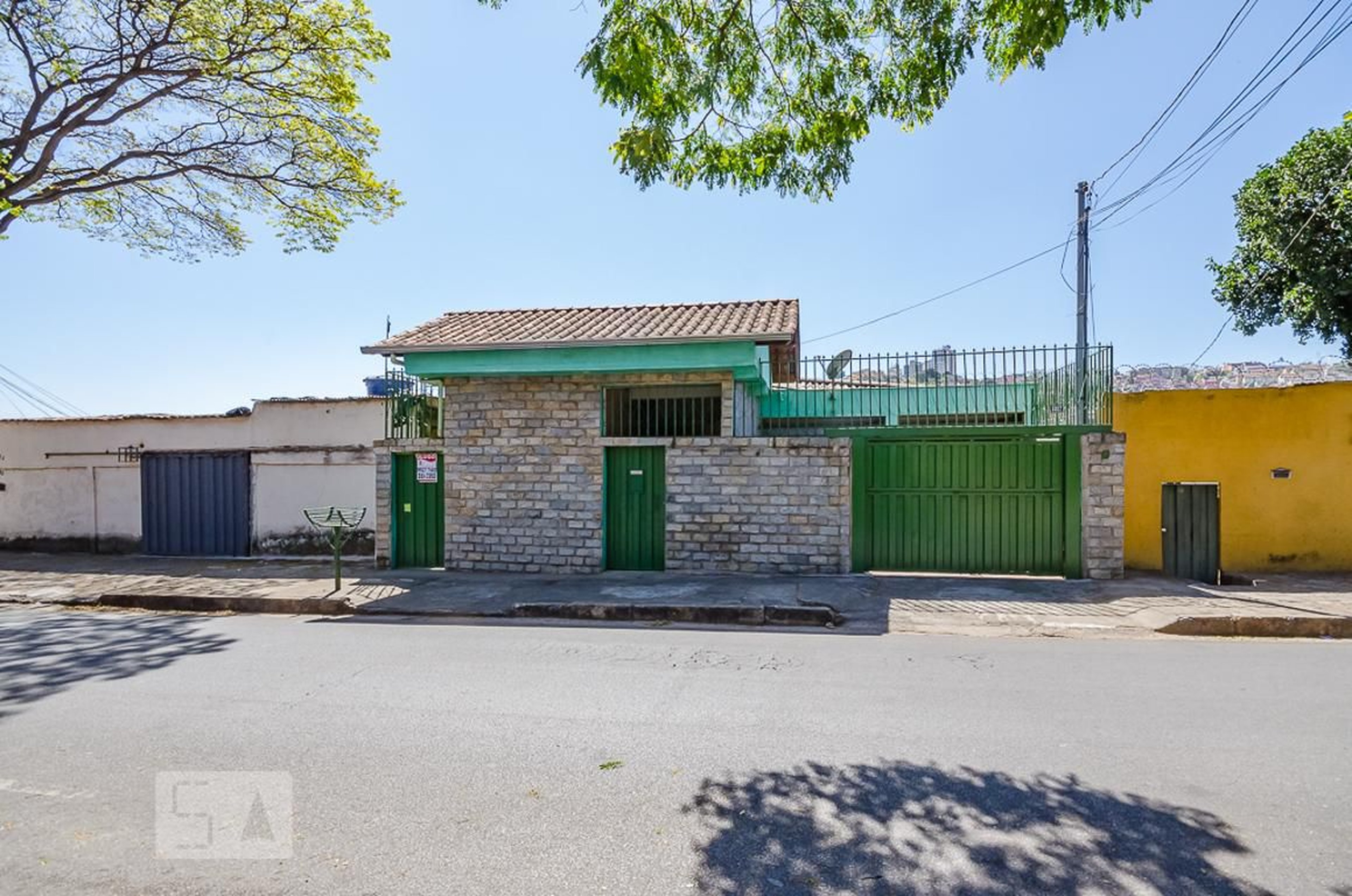 Fachada Condomínio em R. Santos, 1817