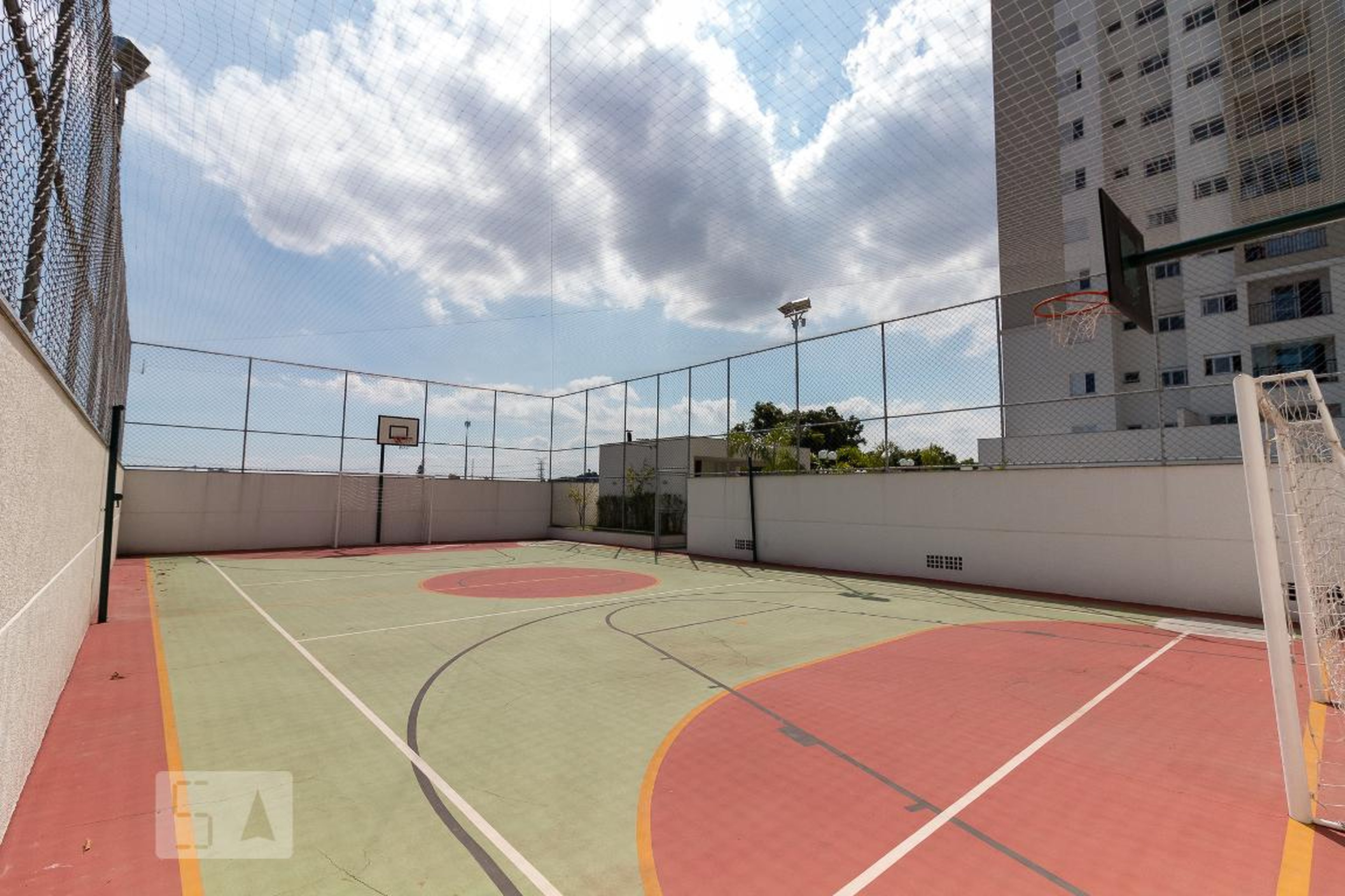 Quadra poliesportiva - Edifício Jaqueline