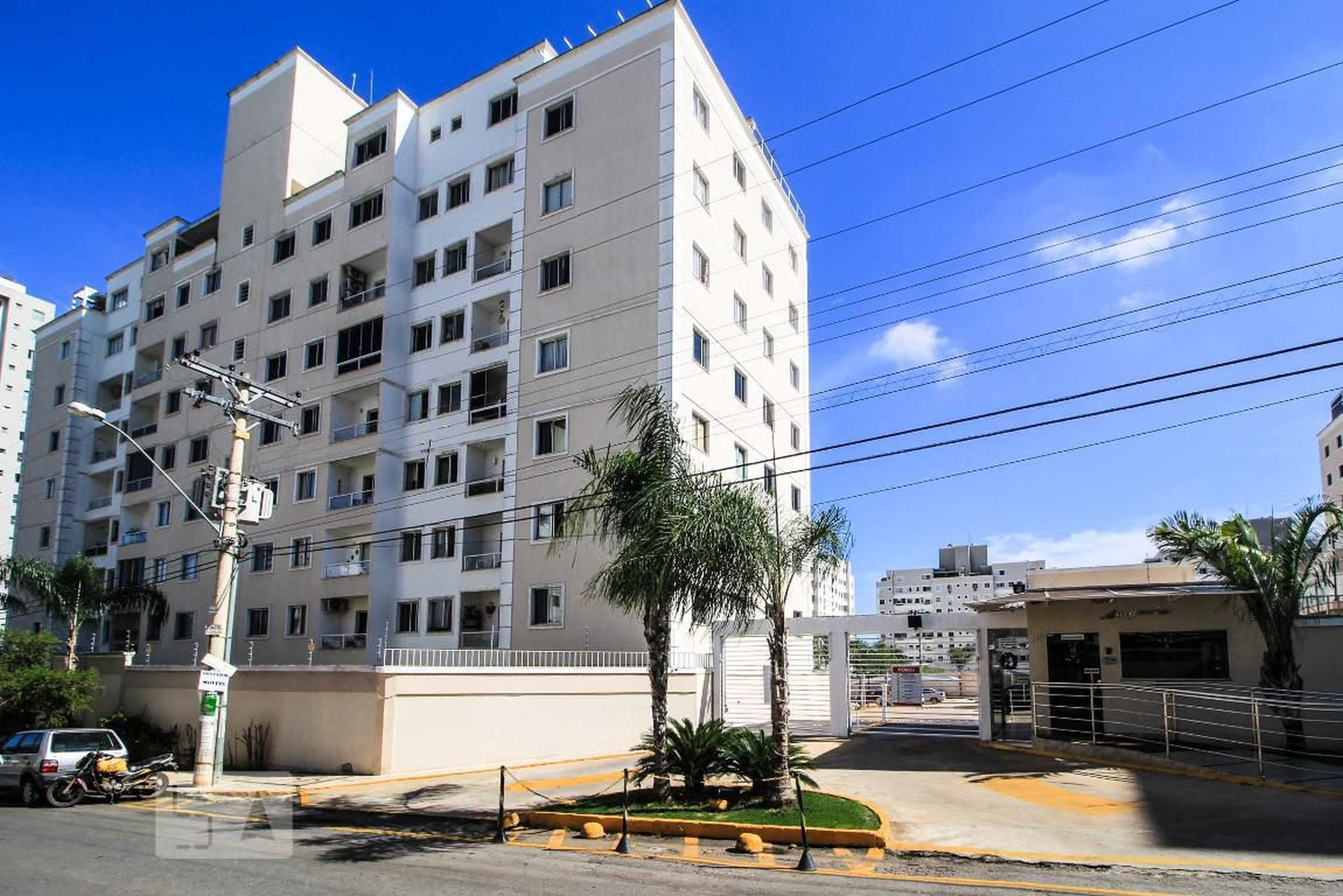 Fachada do Condomínio Condomínio Ville Araguaia