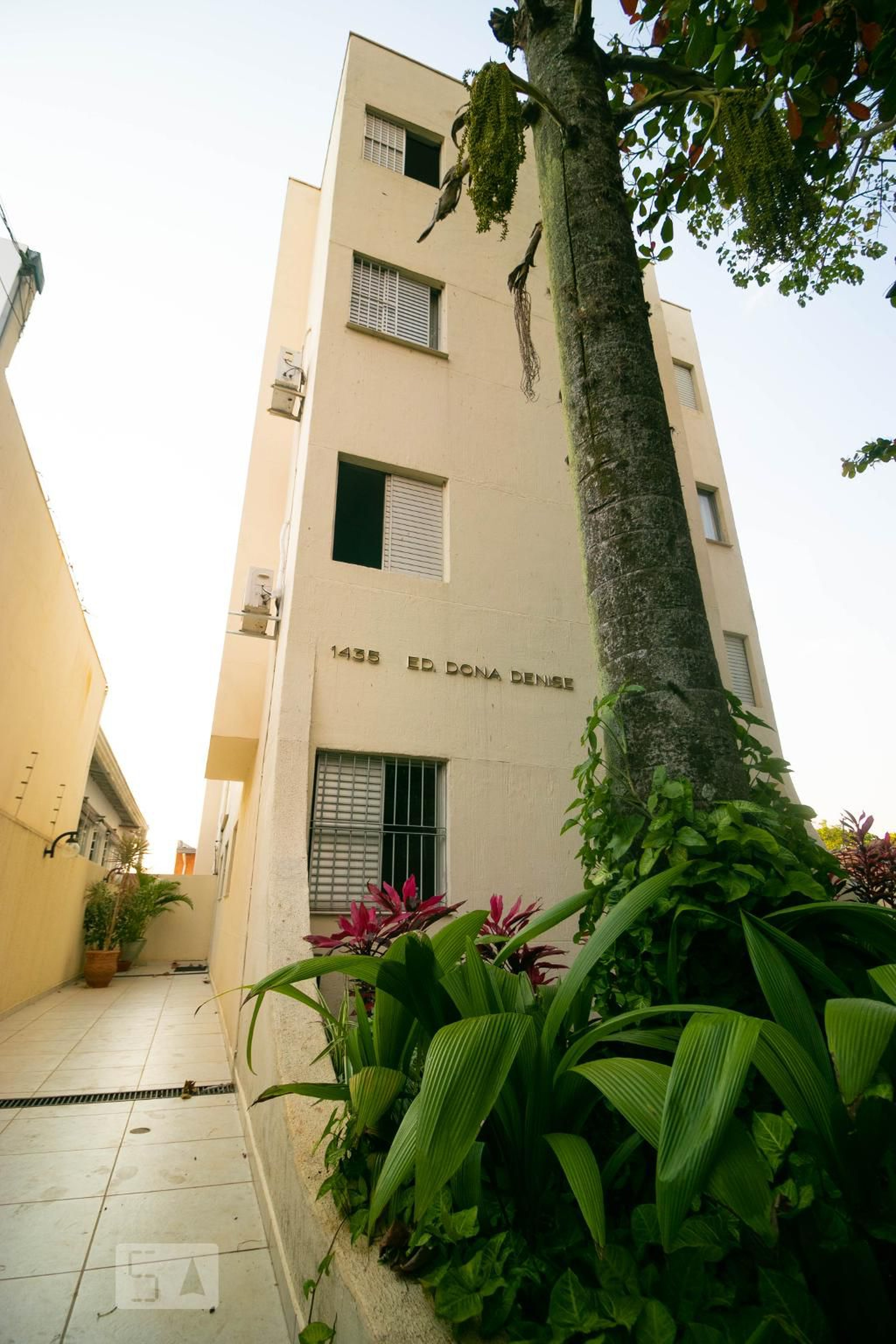 Fachada Edifício Dona Denise