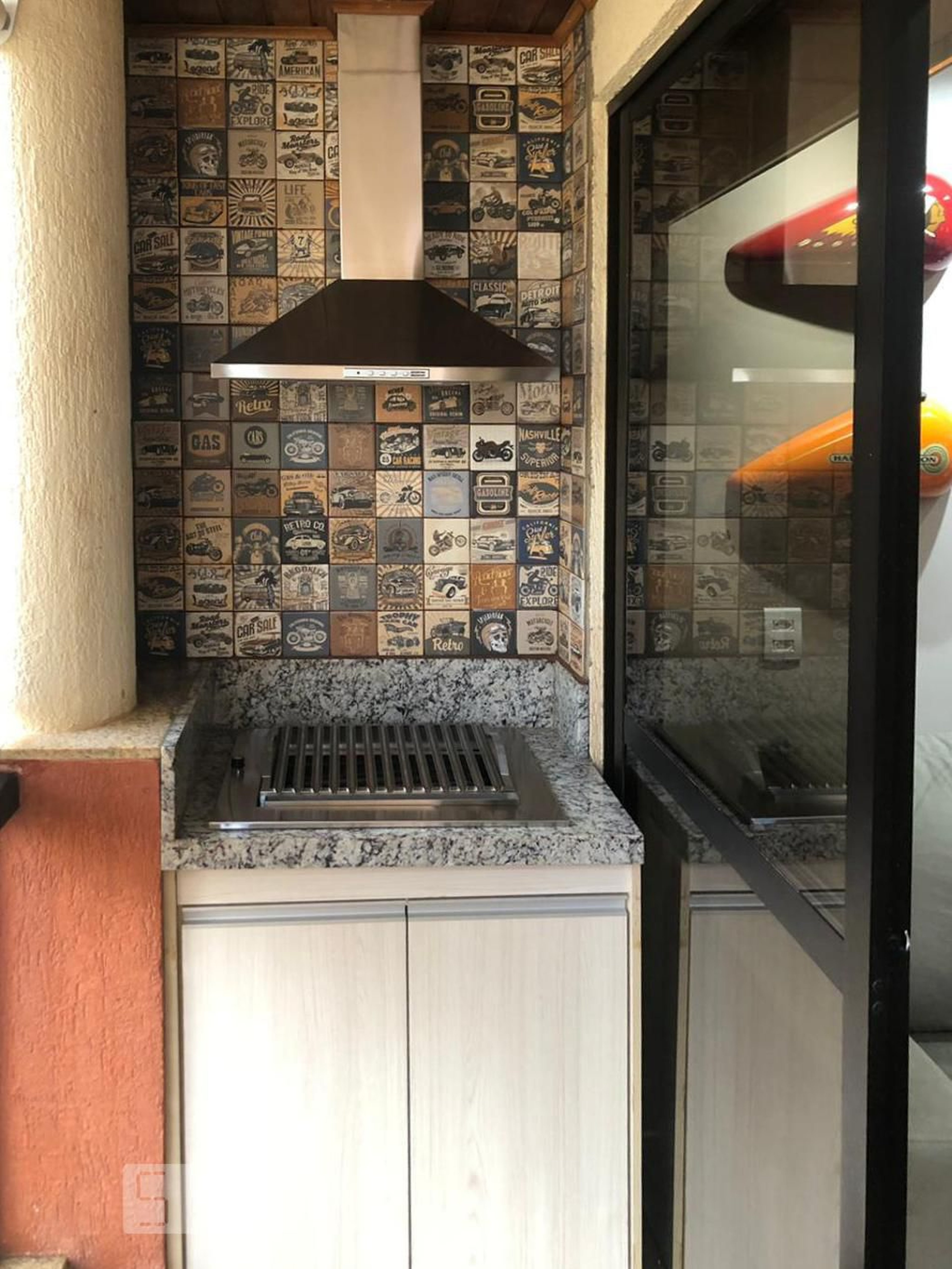 Churrasqueira Condomínio em SHTN Trecho 2, 1