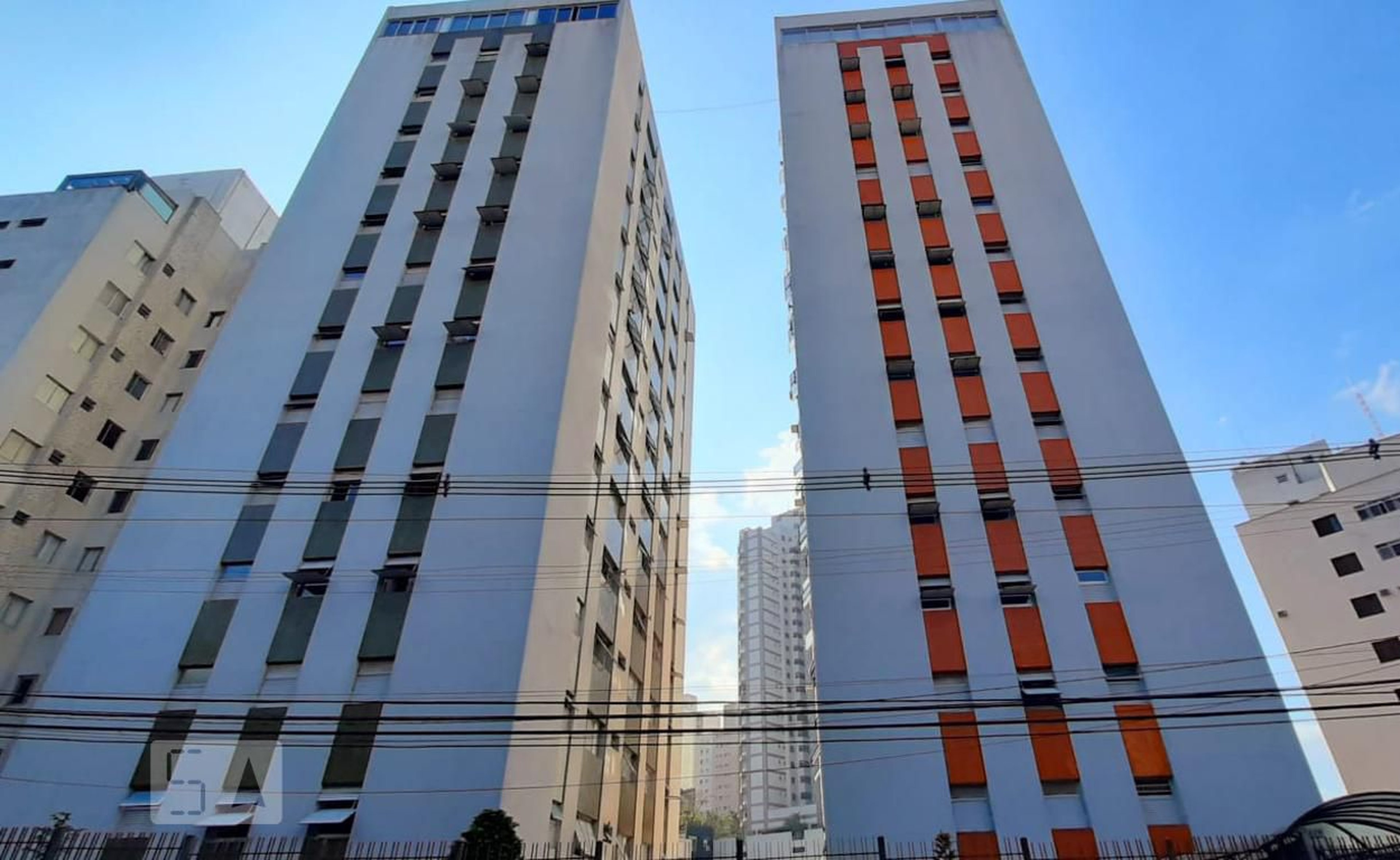 Fachada do Condomínio Condomínio Mansao Verona