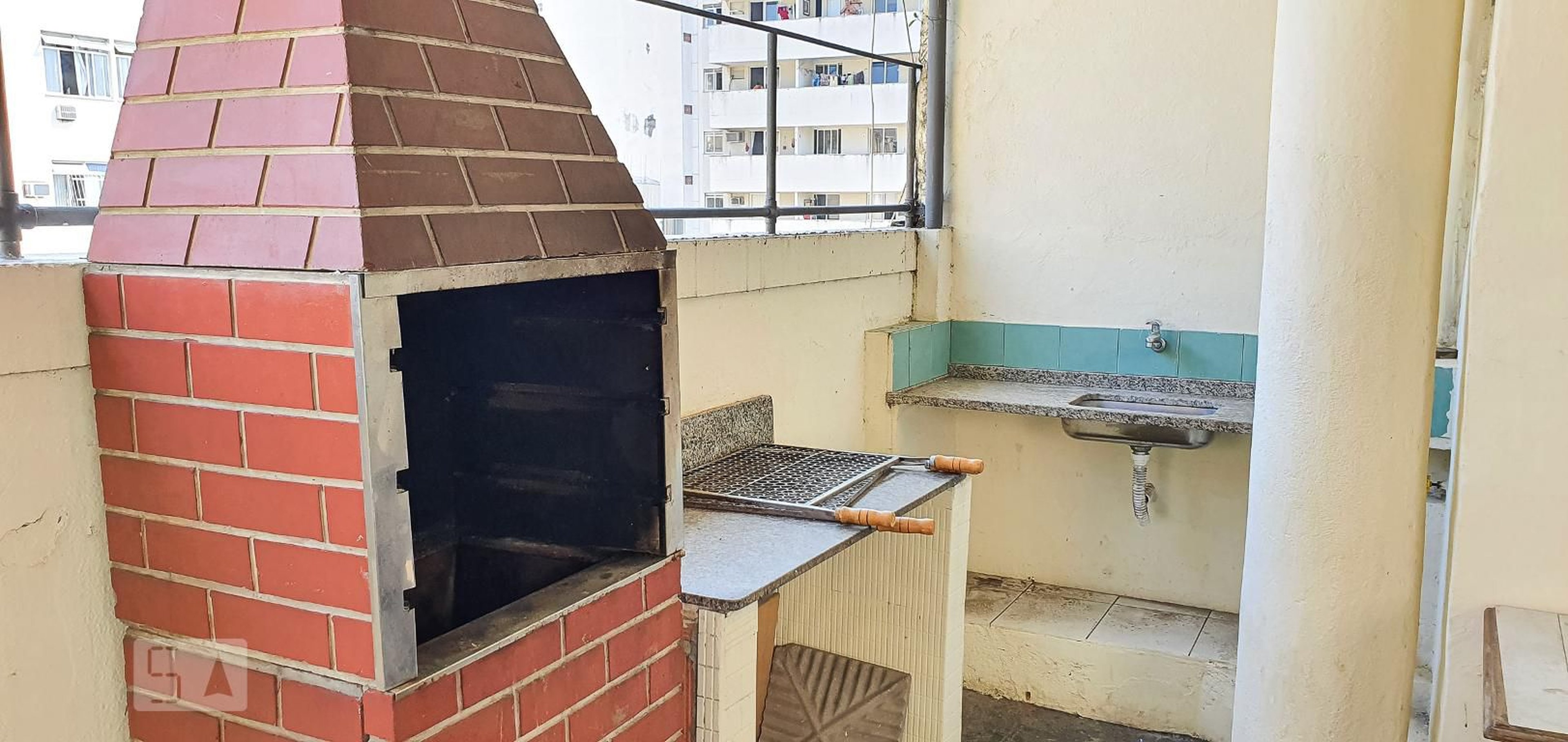 Churrasqueira - Edificio Vila Sepia