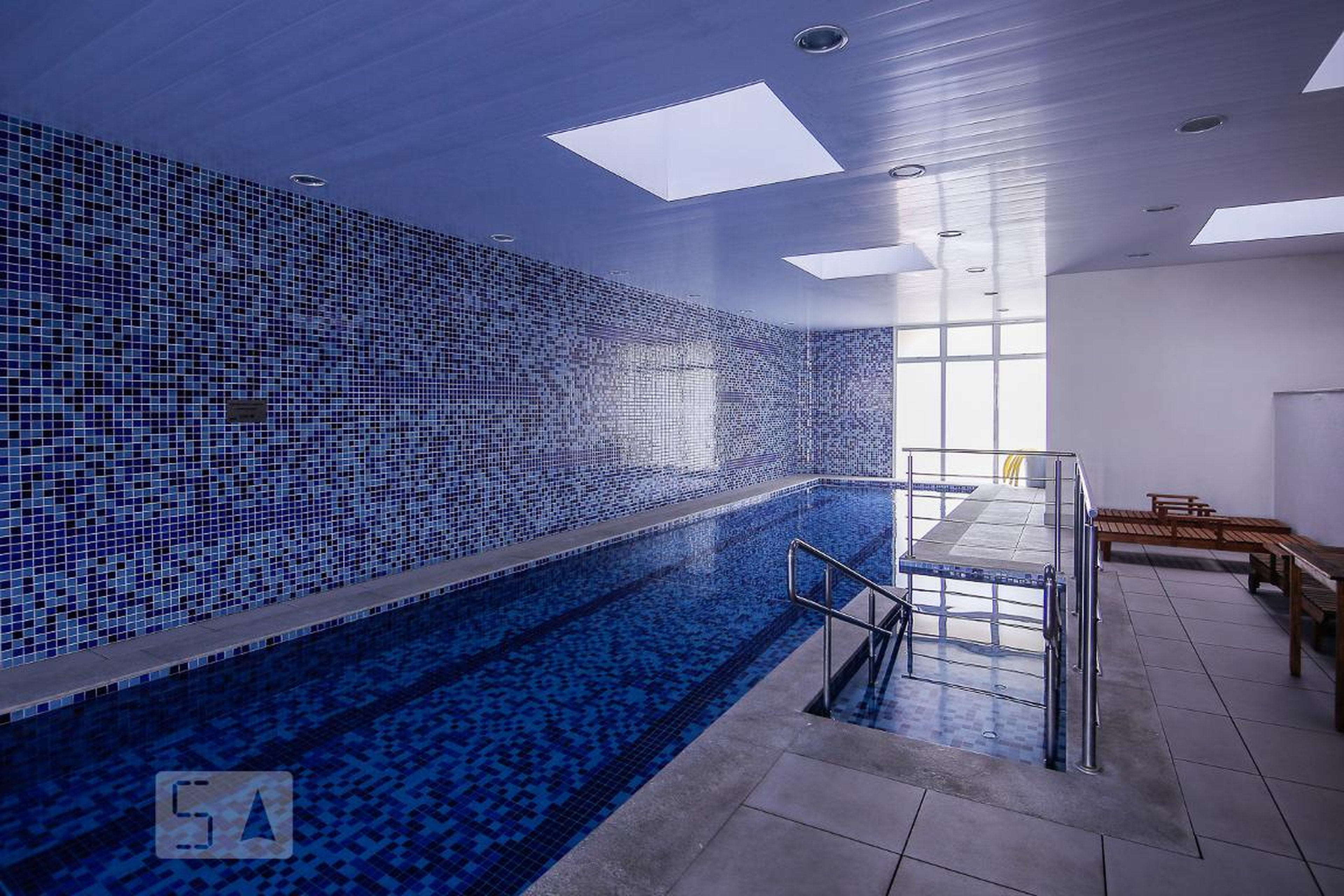 Piscina Coberta - Vista Praça