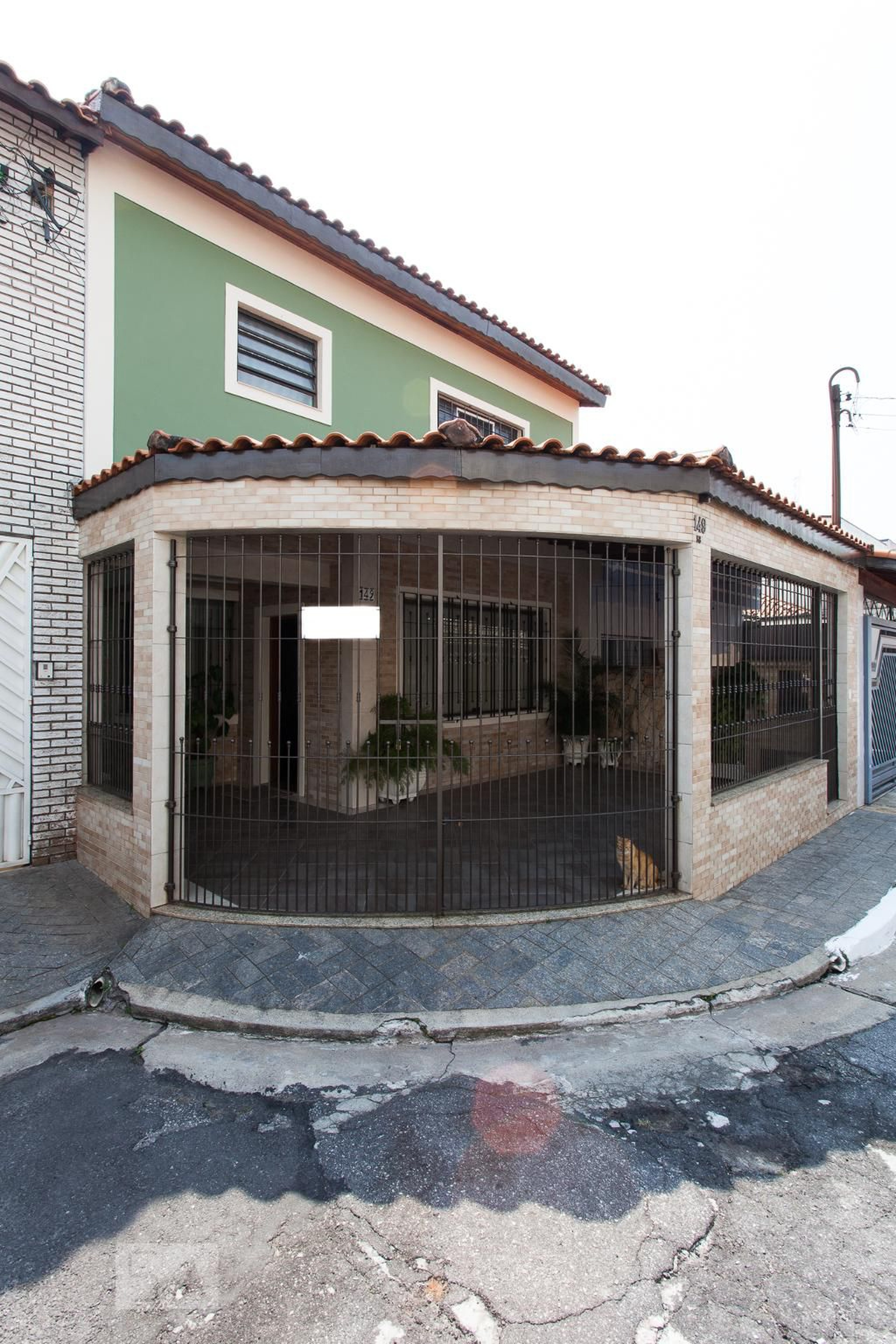 Fachada Condomínio em Rua João de Almeida, 149