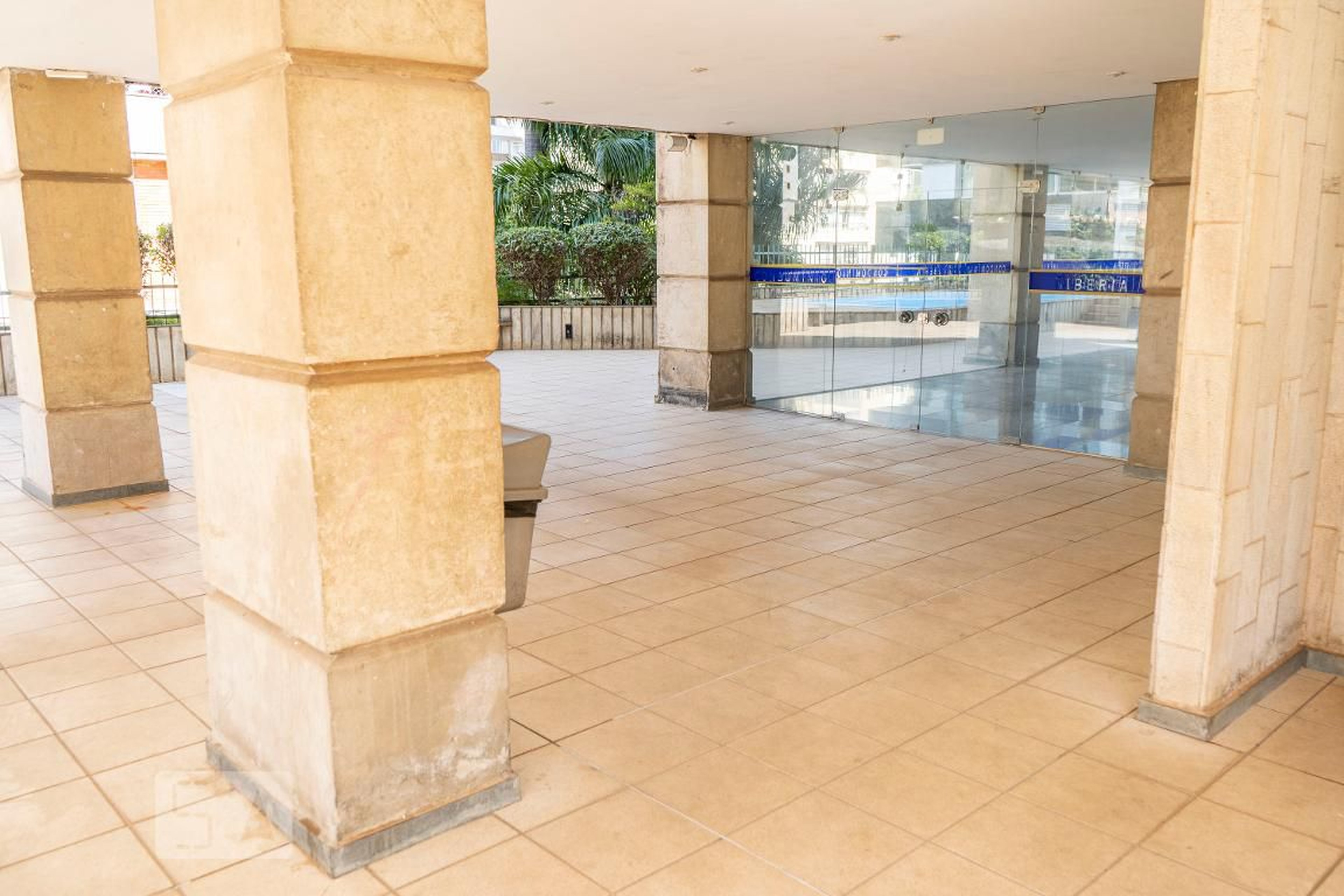 Área comum - Iberia