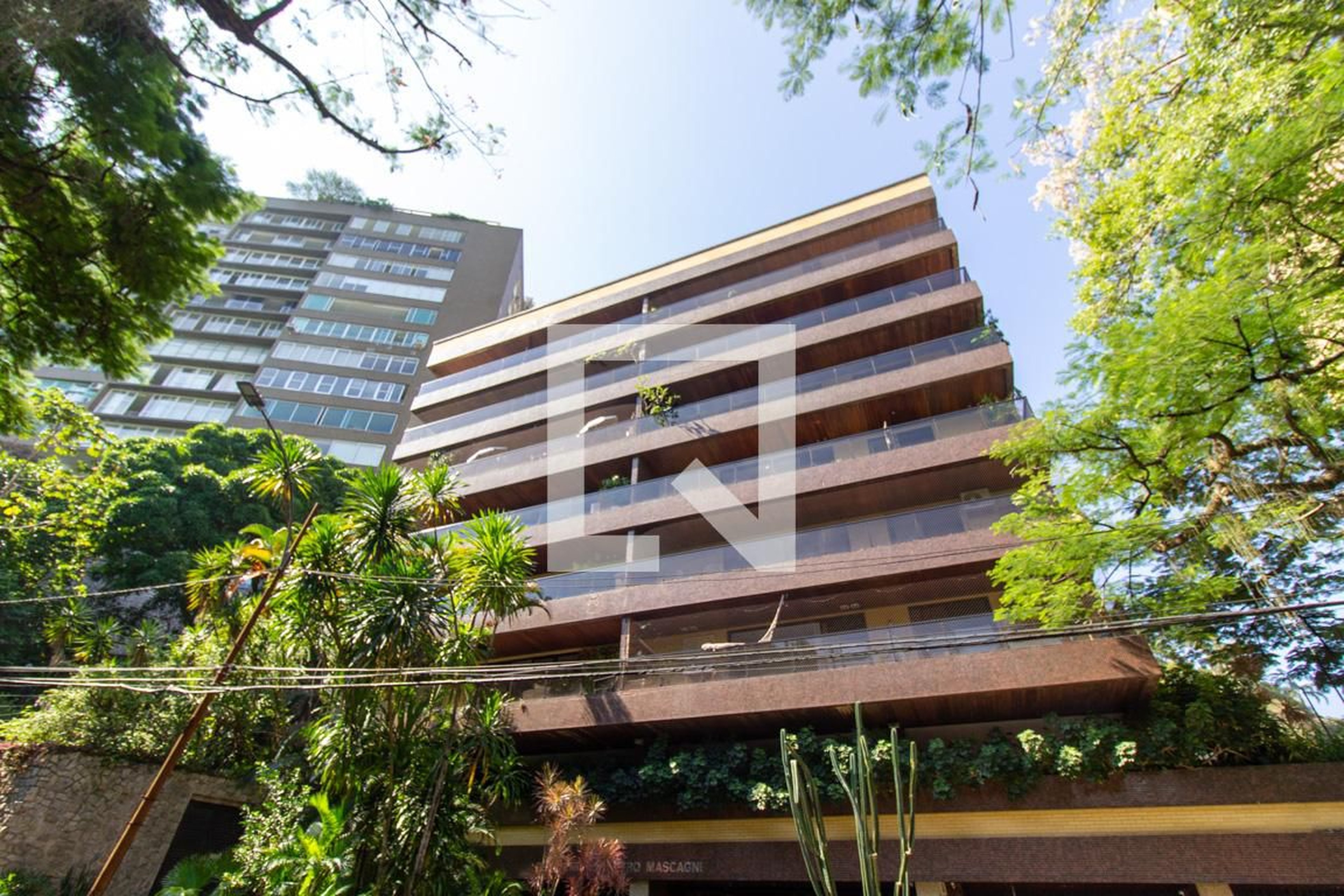 Fachada Condomínio Brotehrs